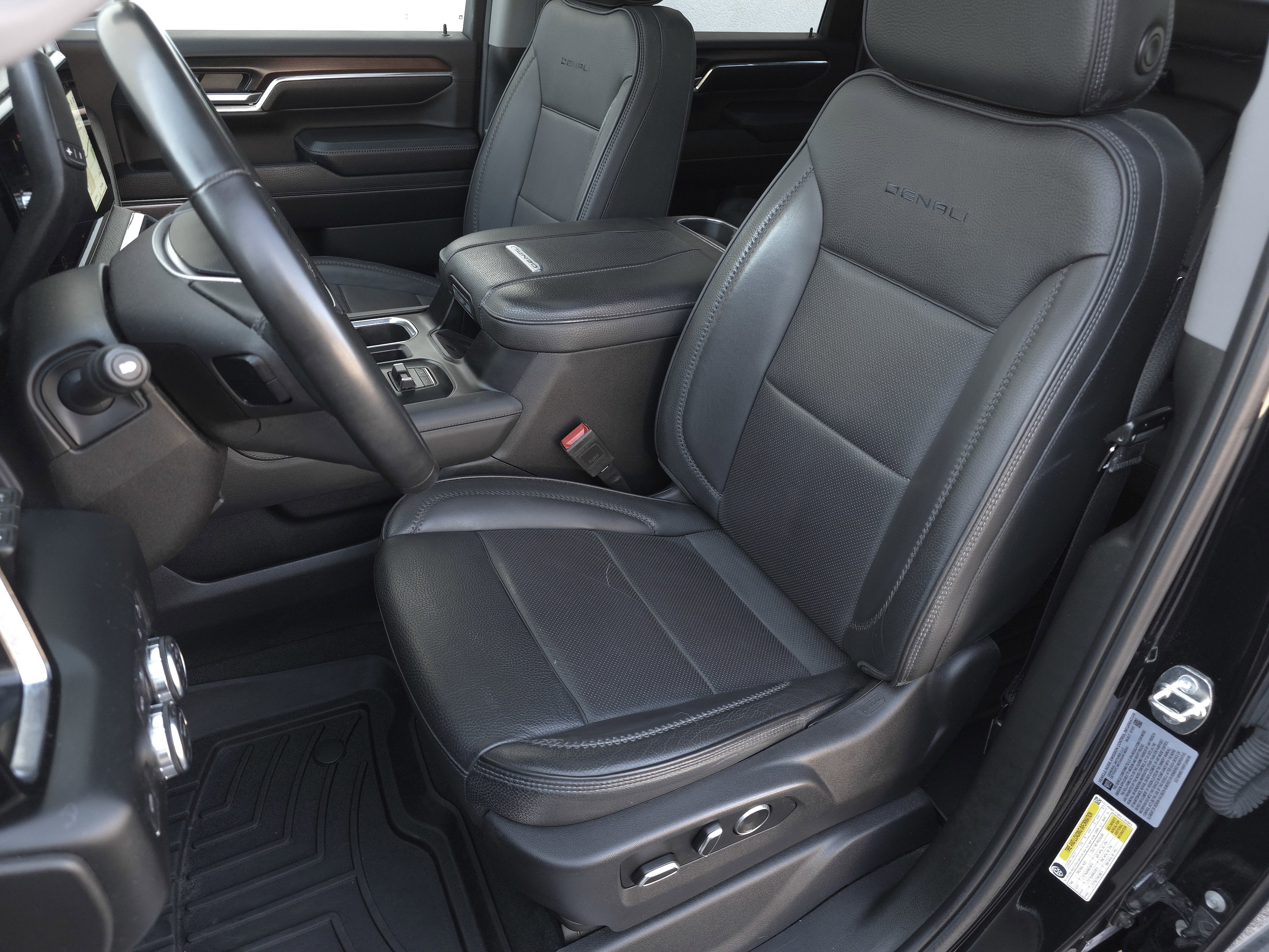 2024 GMC Sierra 3500 HD Denali