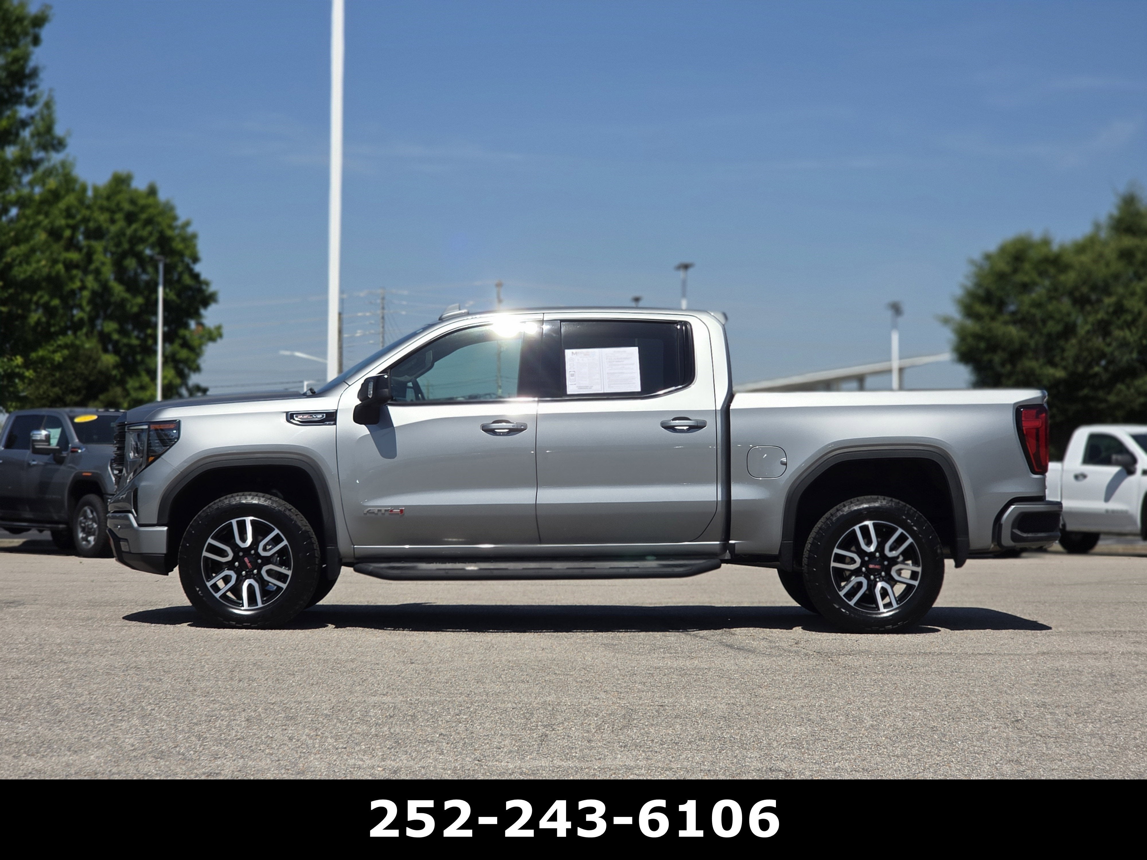 2024 GMC Sierra 1500 AT4