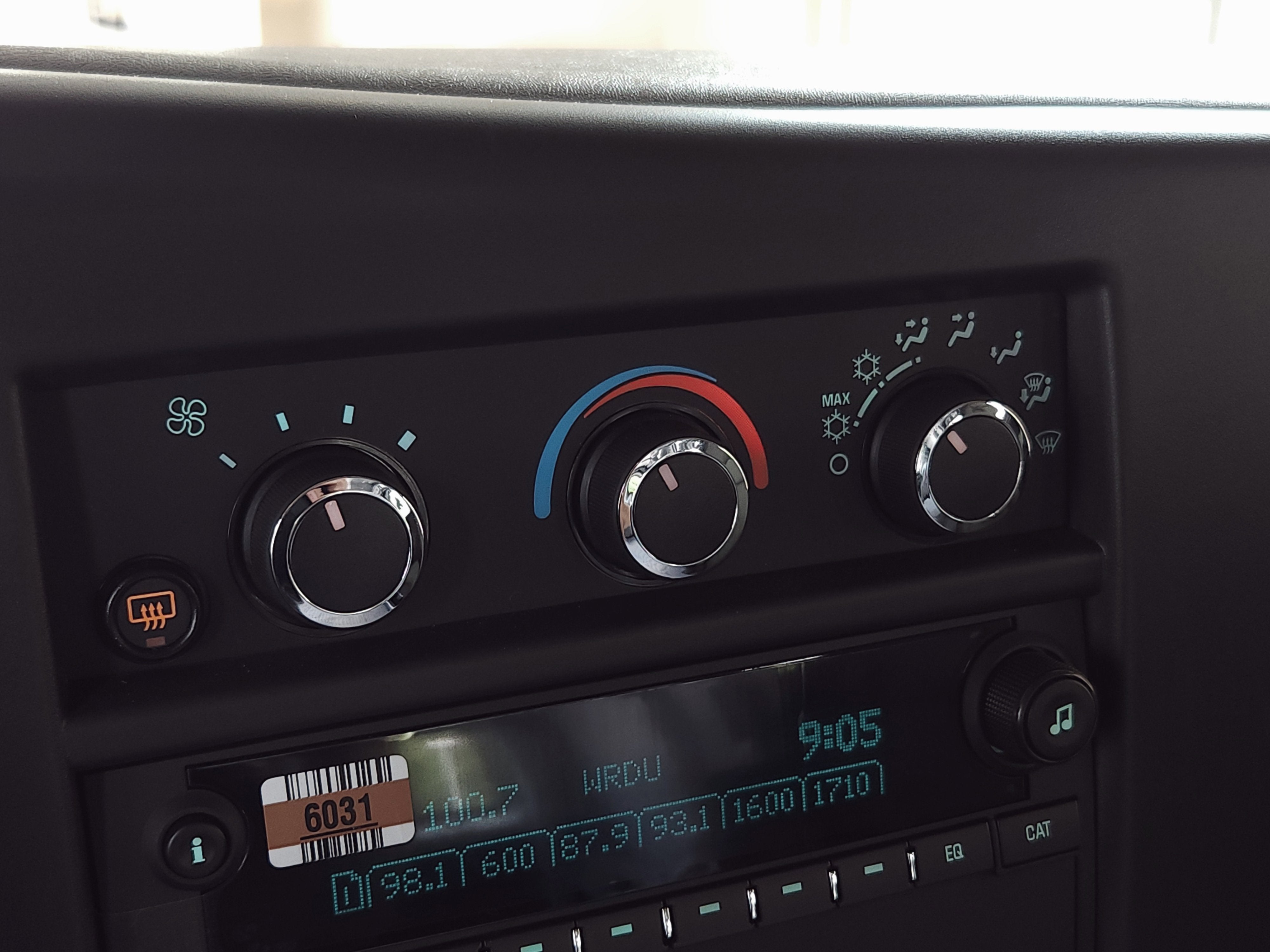 2025 GMC Savana Cargo 2500 Work Van