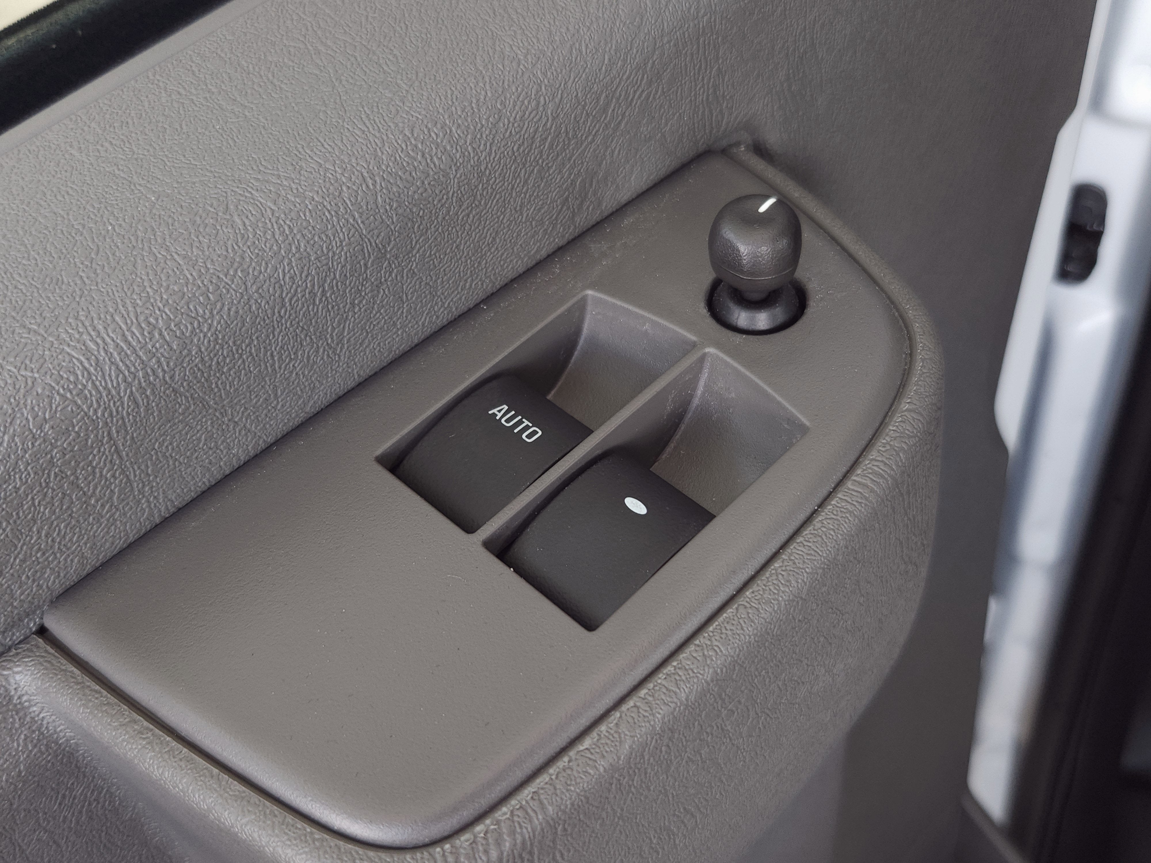 2025 GMC Savana Cargo 2500 Work Van