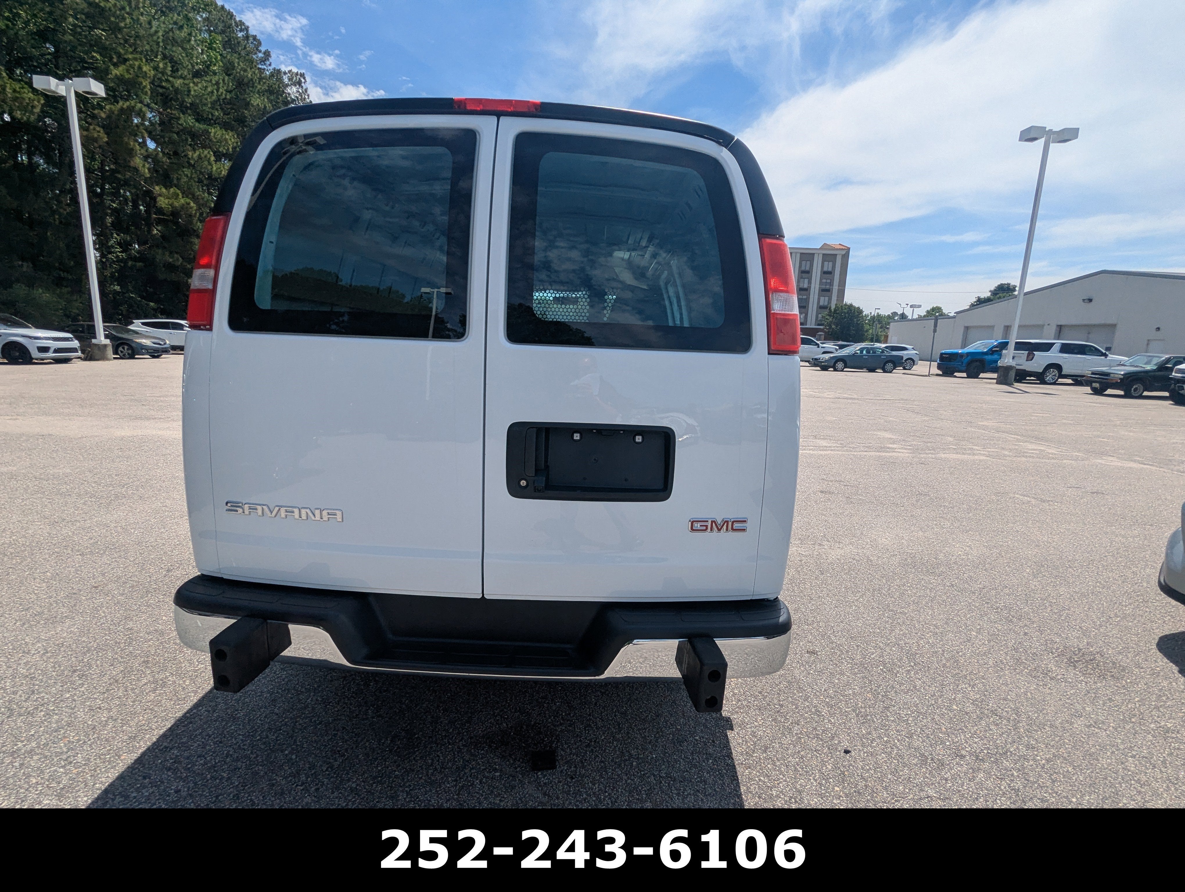 2025 GMC Savana Cargo Work Van