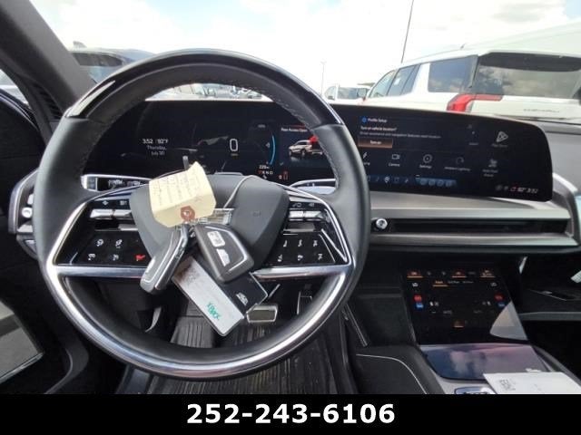 2026 Cadillac VISTIQ Sport