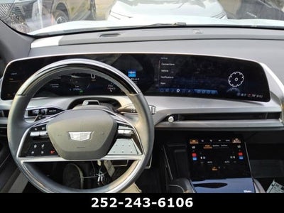 2026 Cadillac VISTIQ Sport