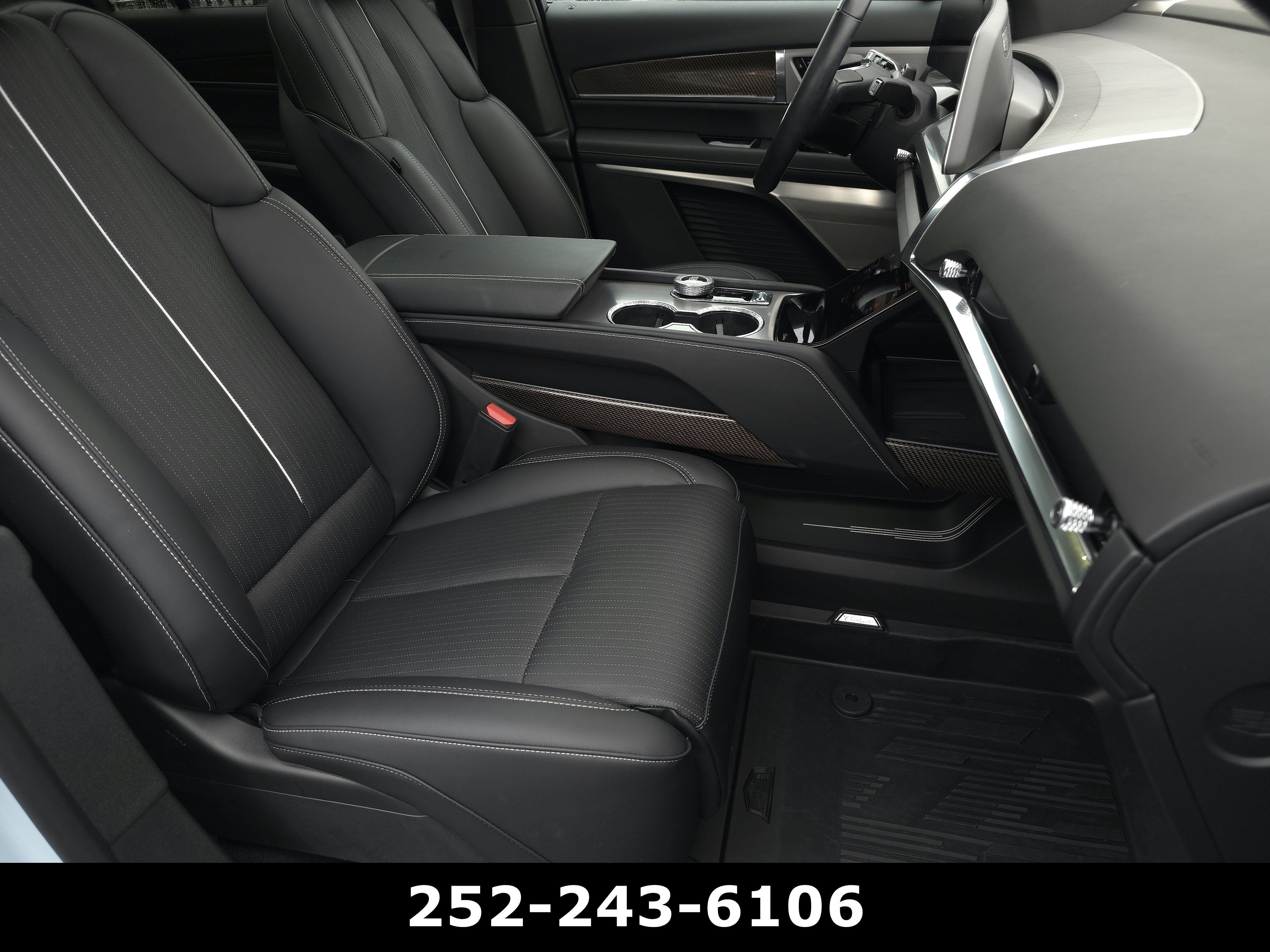 2026 Cadillac VISTIQ Sport