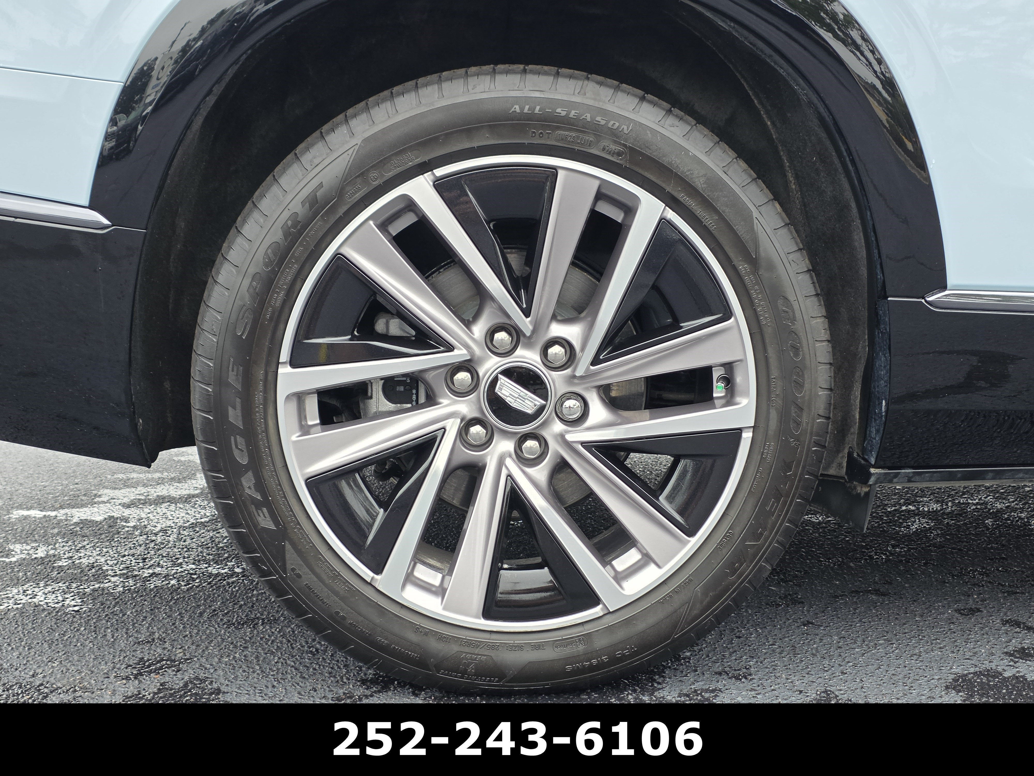 2026 Cadillac VISTIQ Sport