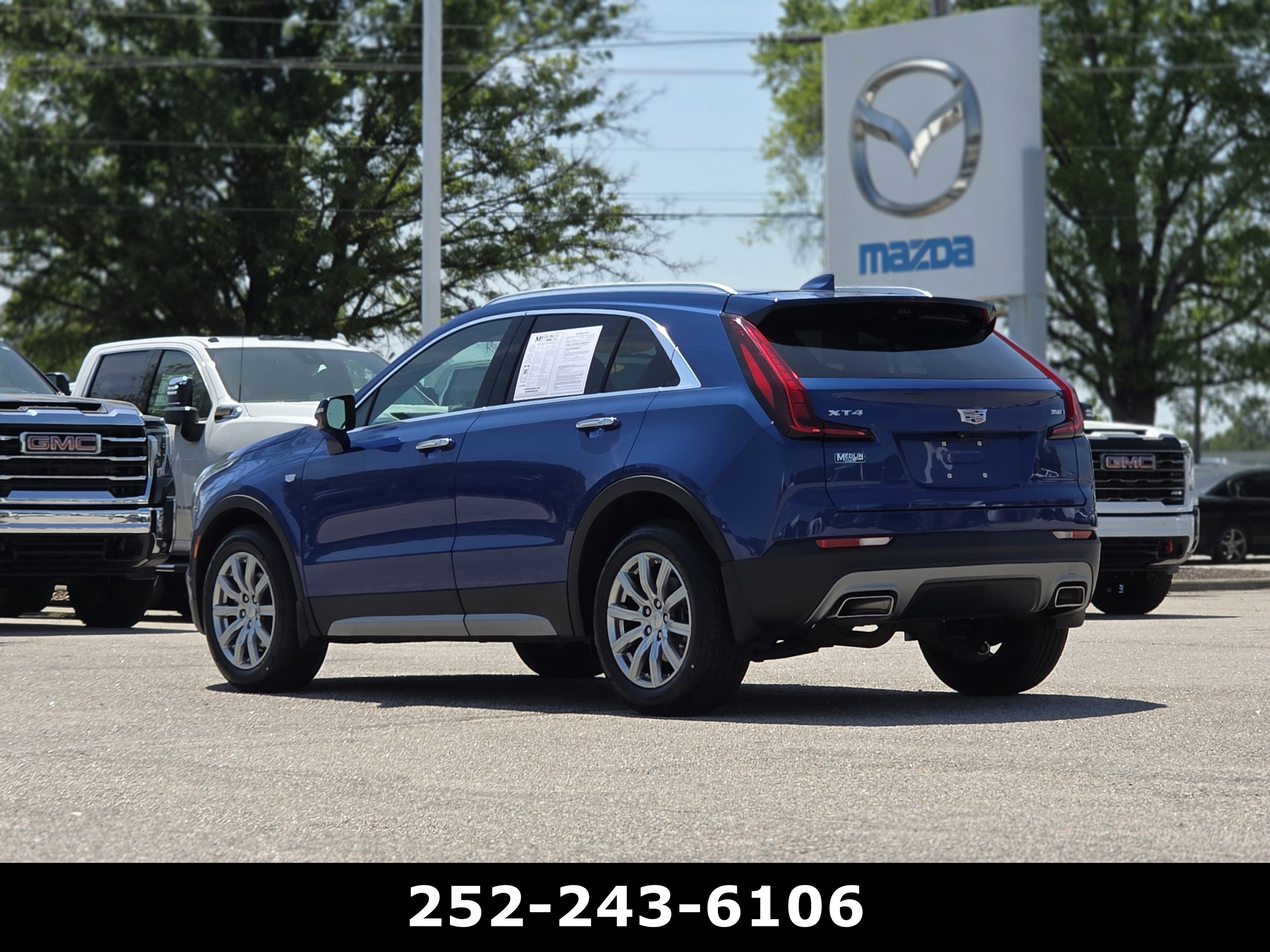 2023 Cadillac XT4 Premium Luxury