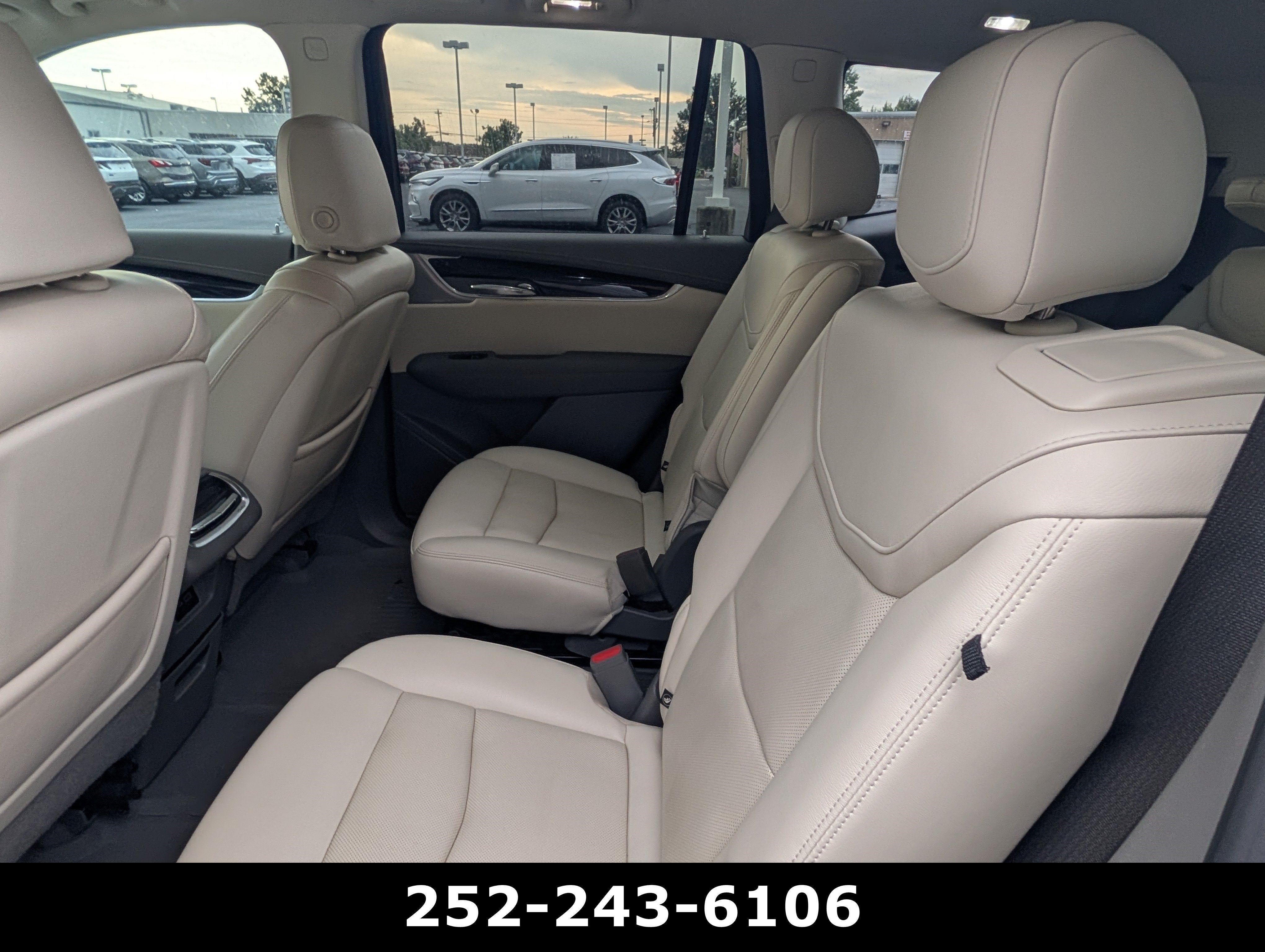 2023 Cadillac XT6 FWD Premium Luxury