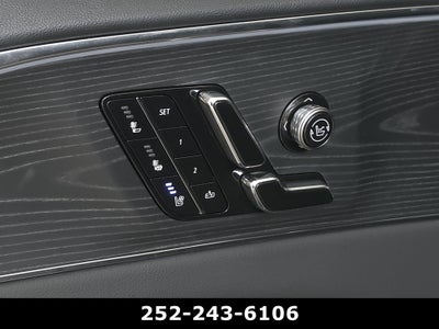 2024 Cadillac LYRIQ Sport 3