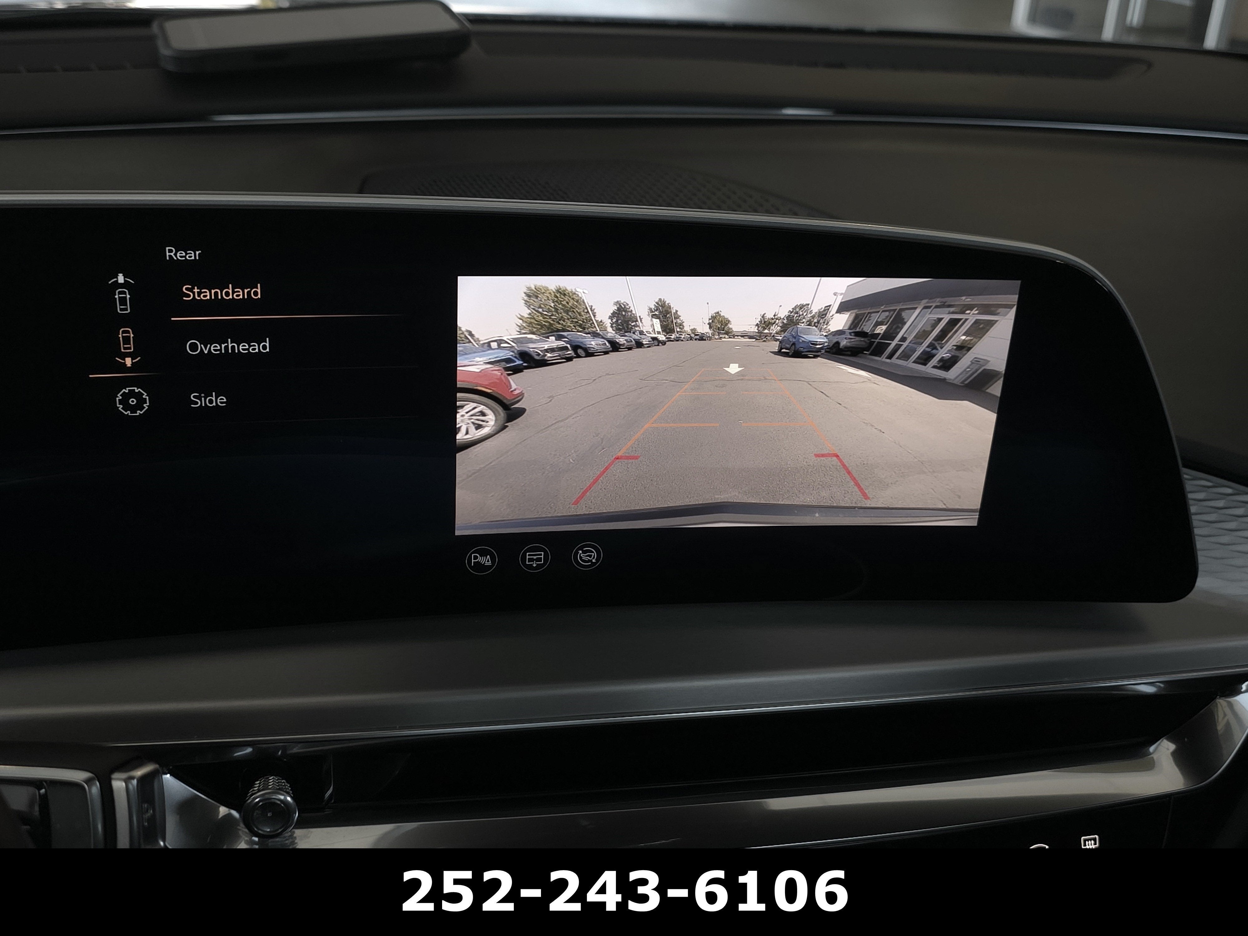 2024 Cadillac LYRIQ Sport 3