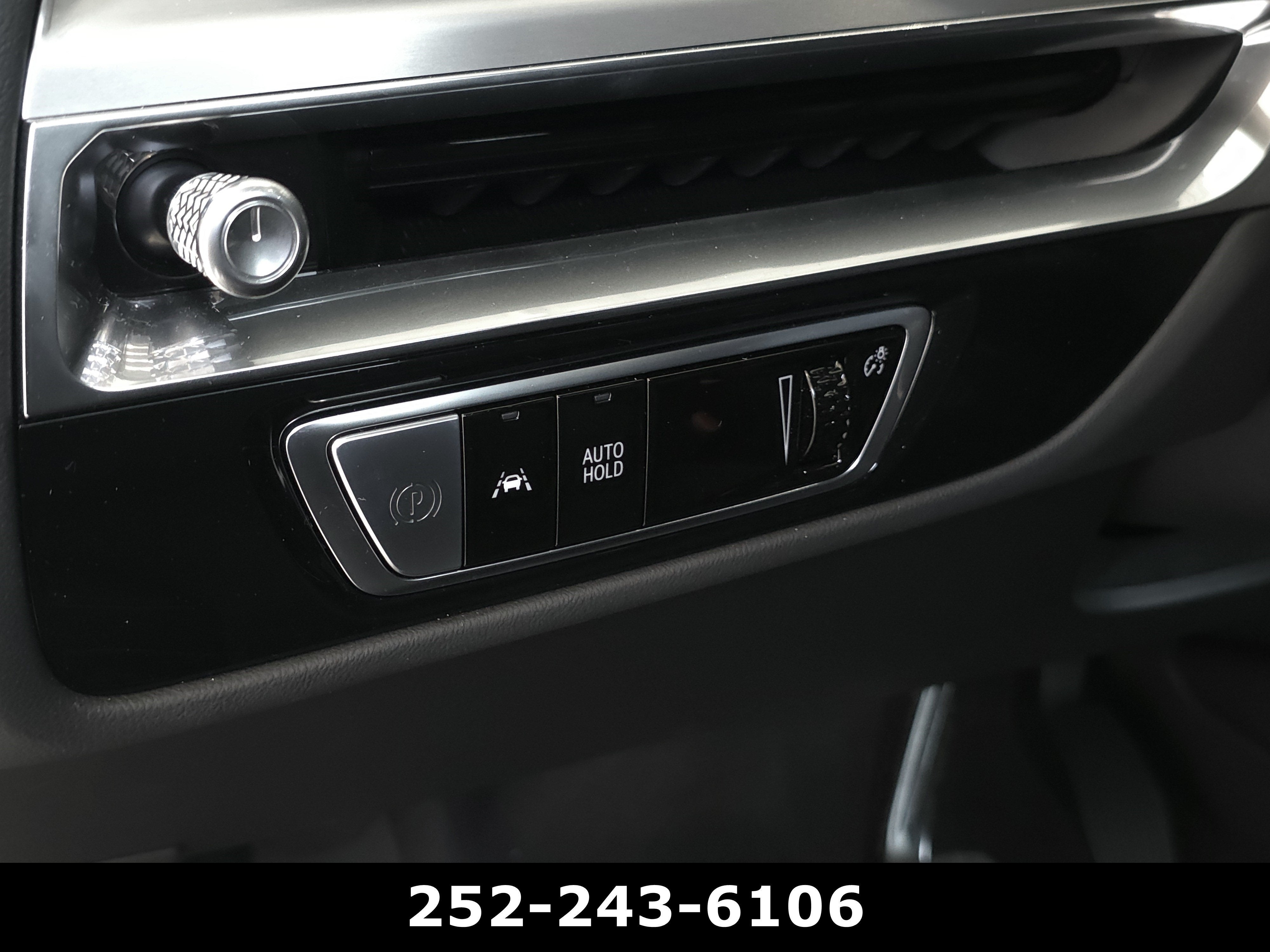 2024 Cadillac LYRIQ Sport 3