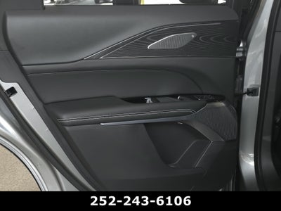 2024 Cadillac LYRIQ Sport 3