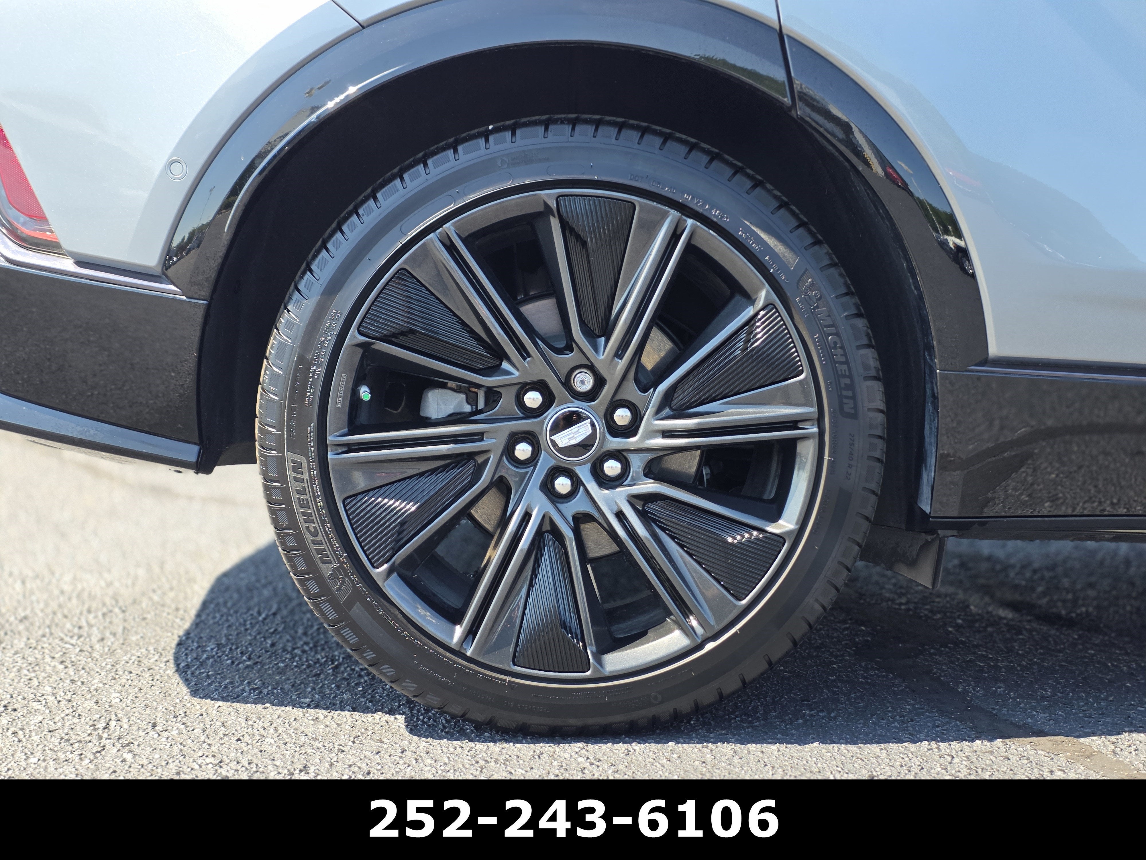 2024 Cadillac LYRIQ Sport 3