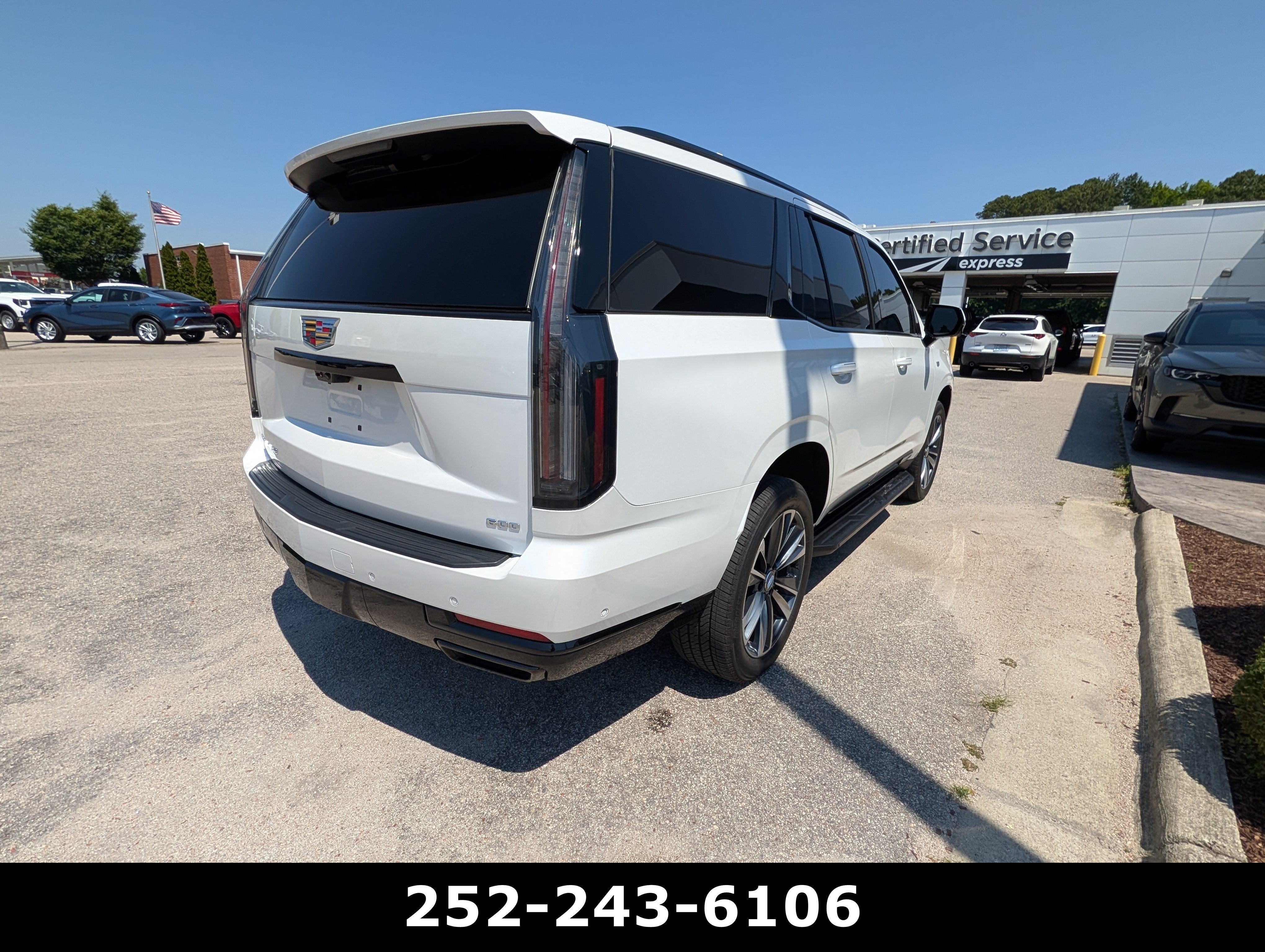 2025 Cadillac Escalade Sport