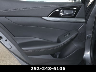 2020 Nissan Maxima SV