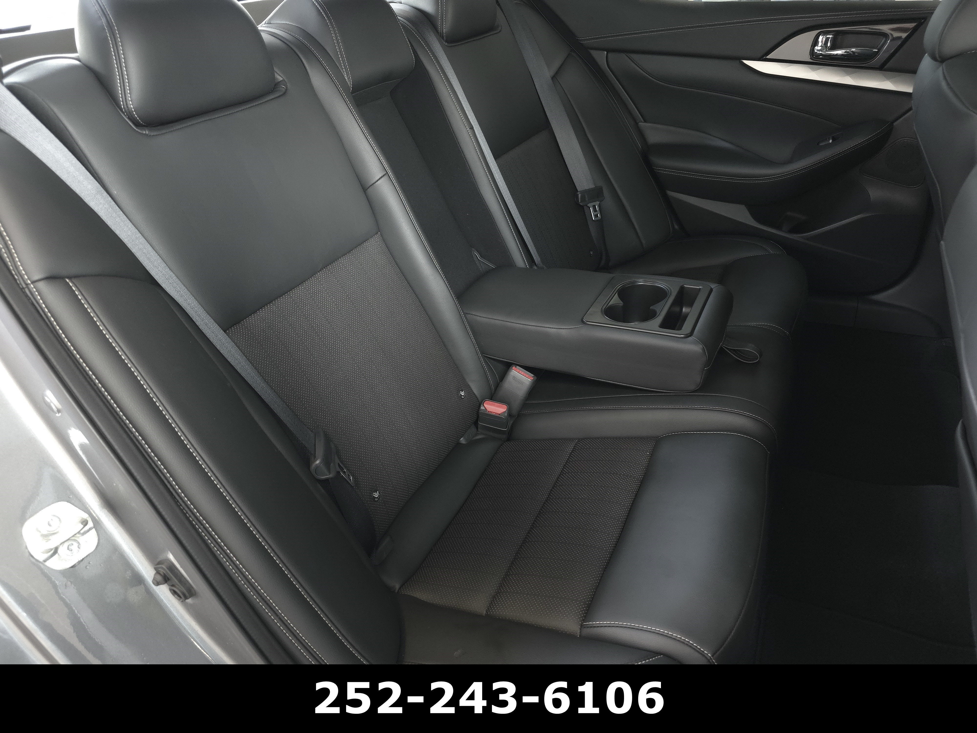 2020 Nissan Maxima SV