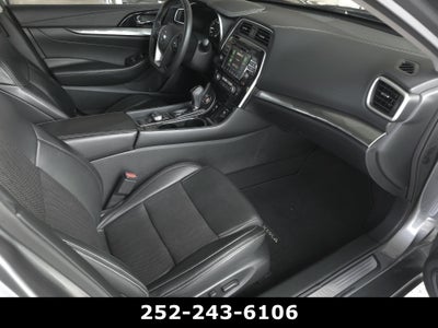 2020 Nissan Maxima SV