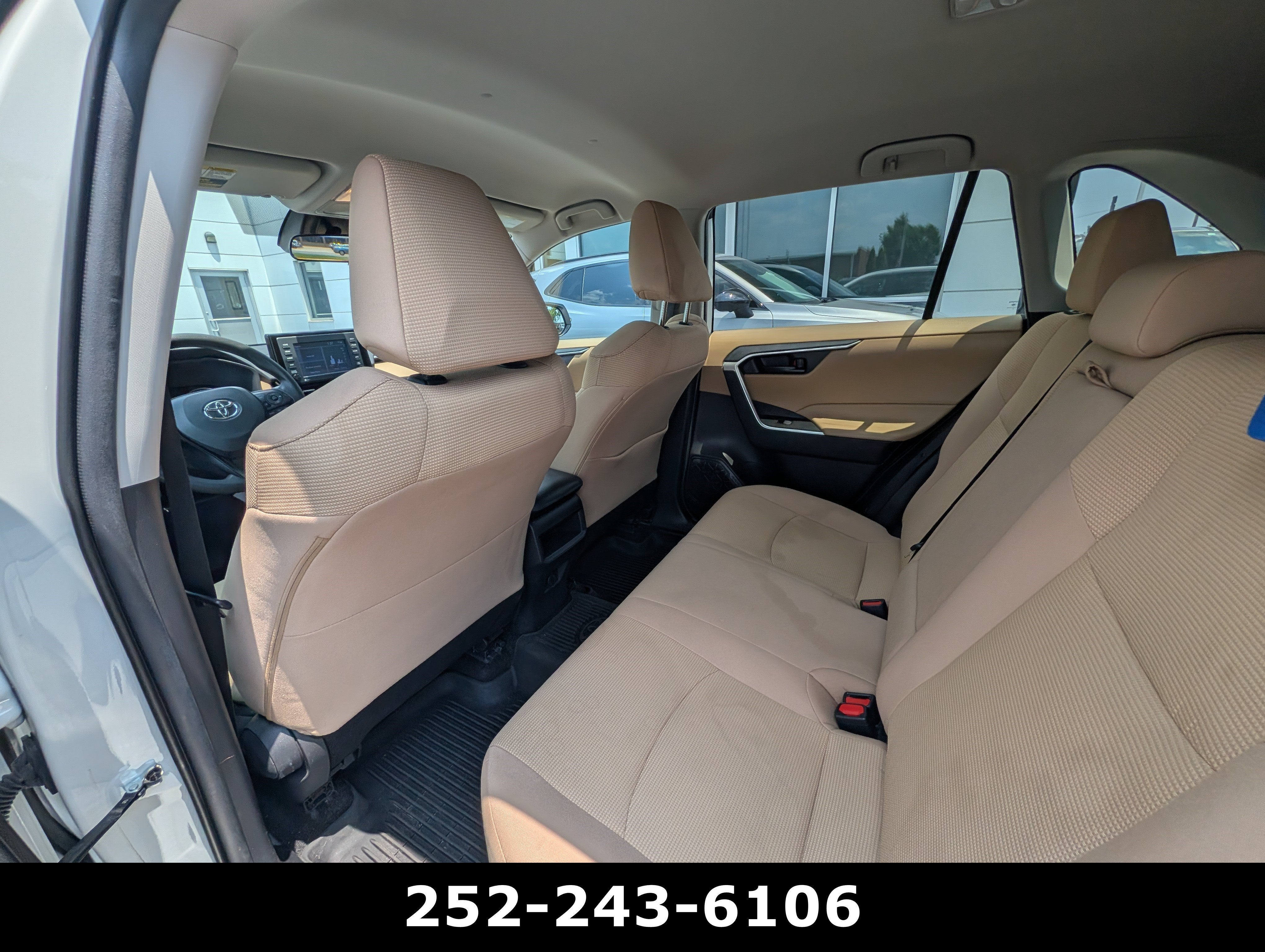 2021 Toyota RAV4 LE