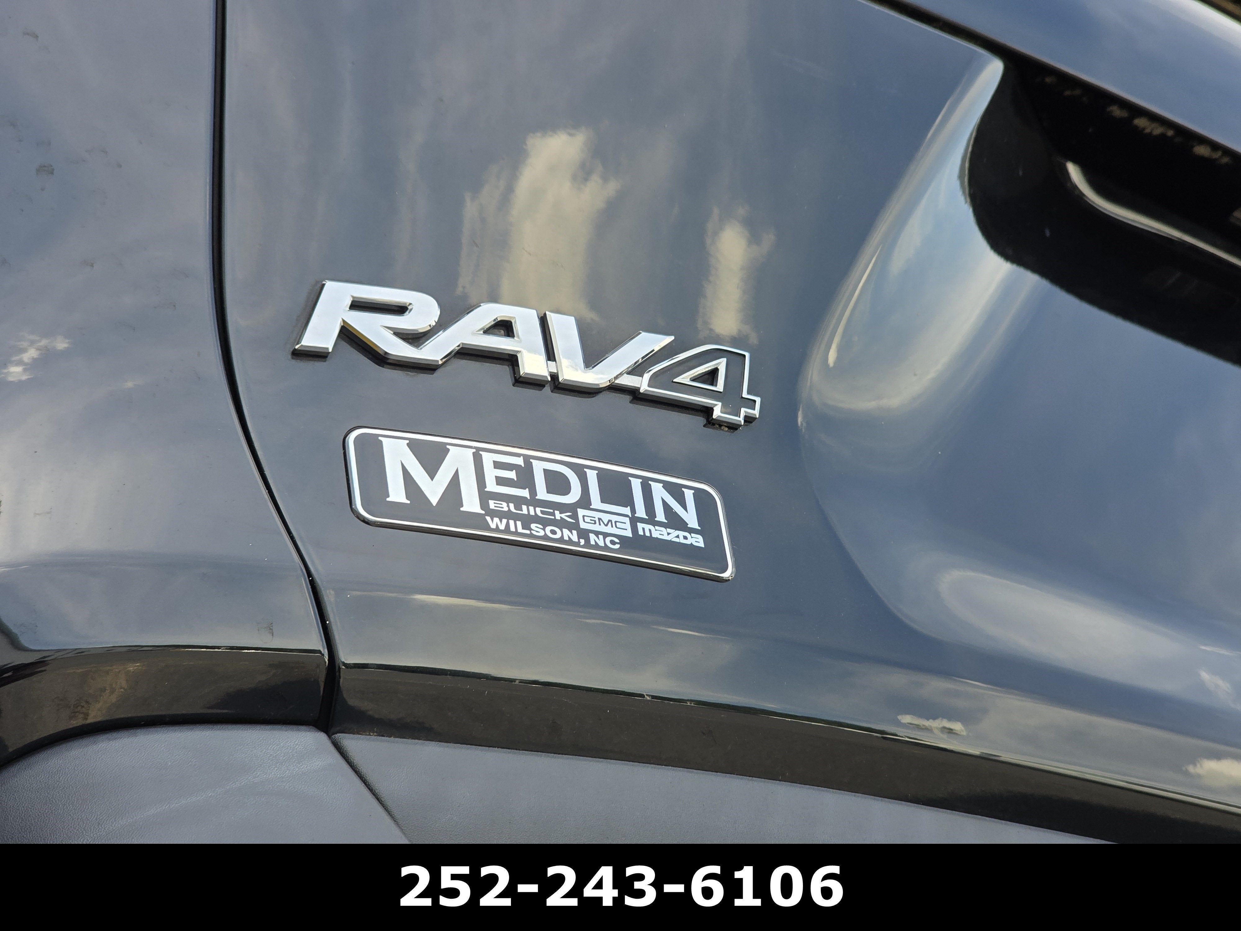 2019 Toyota RAV4 XLE
