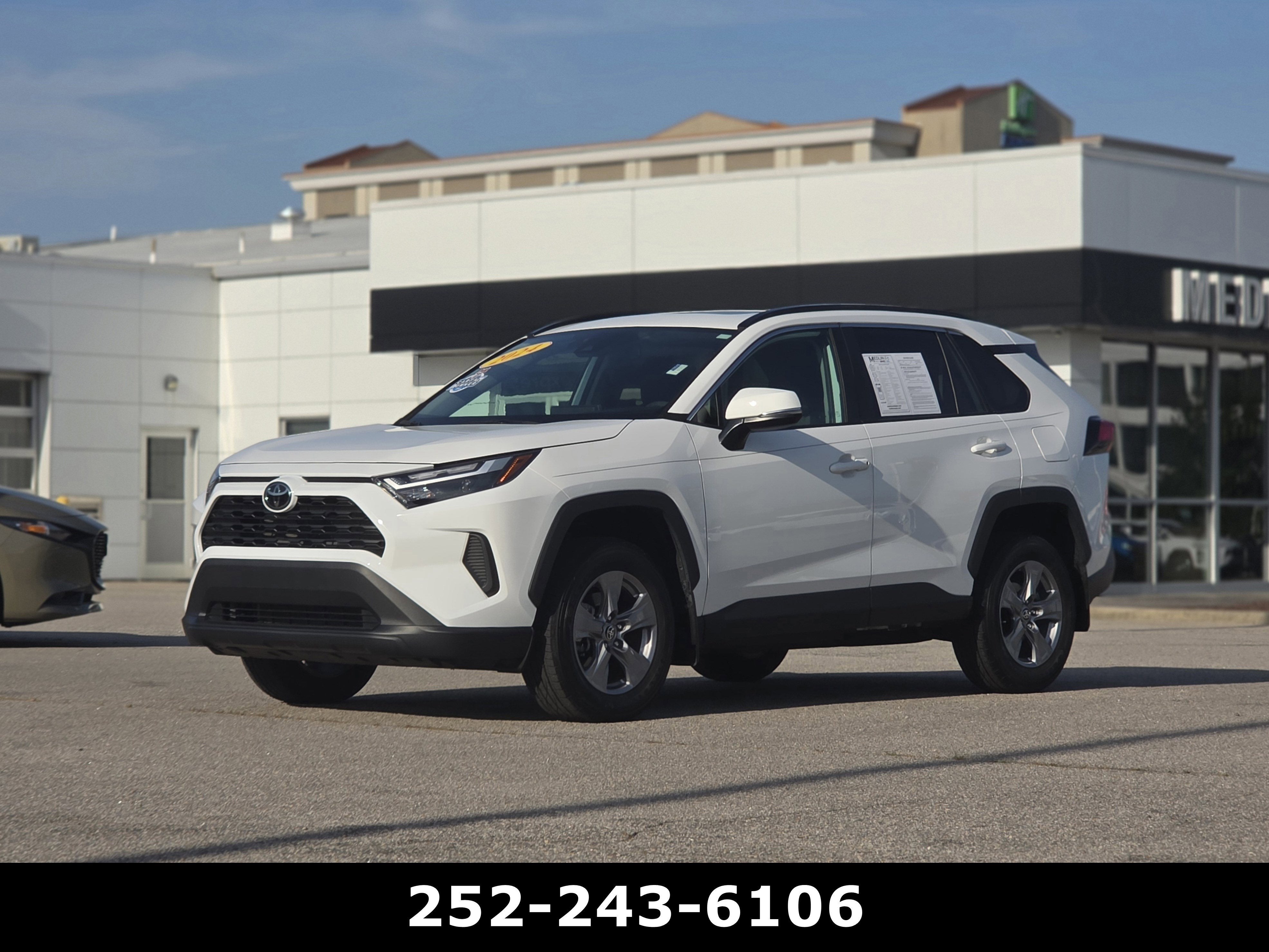 2024 Toyota RAV4 XLE