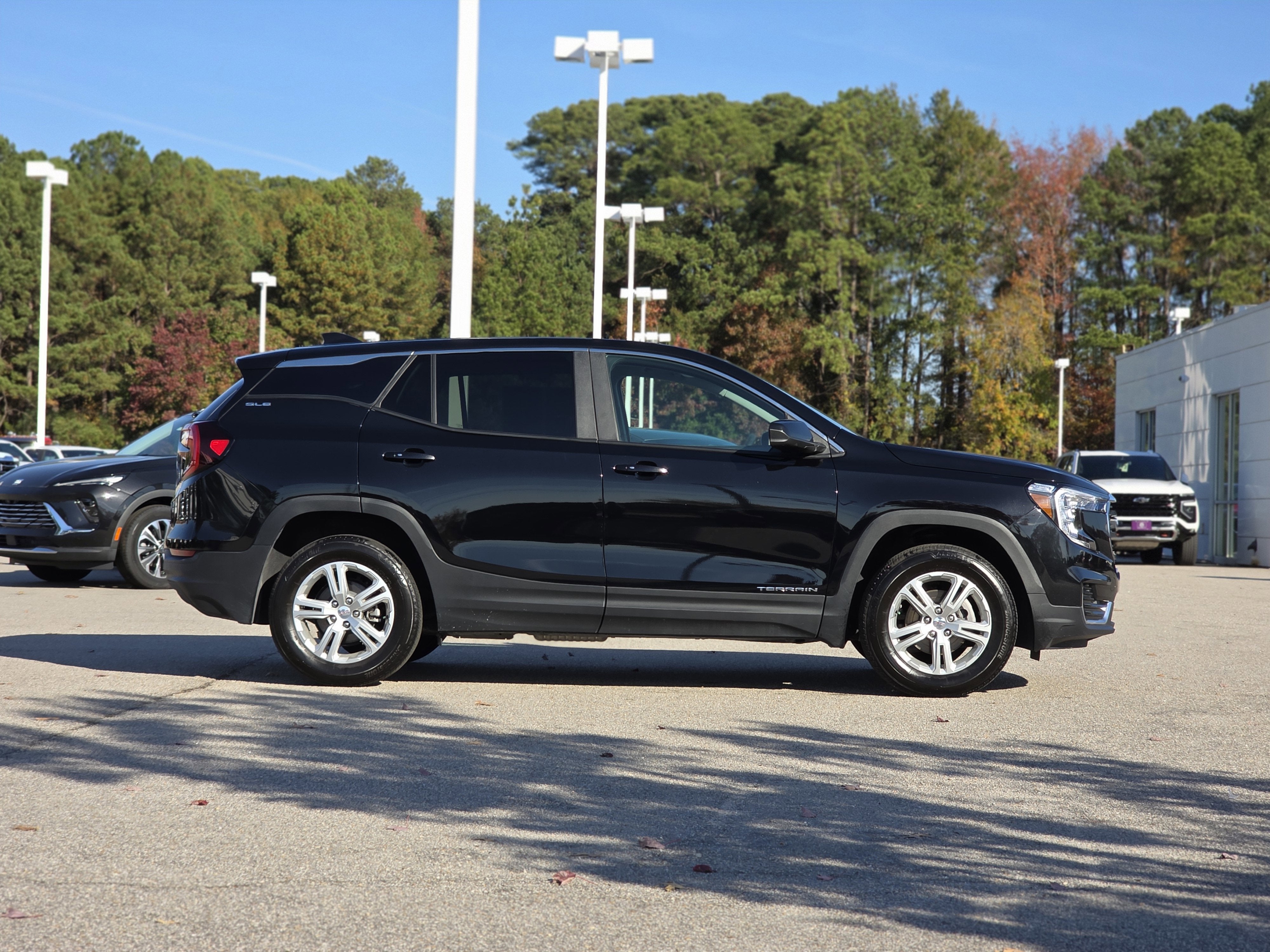 2024 GMC Terrain SLE