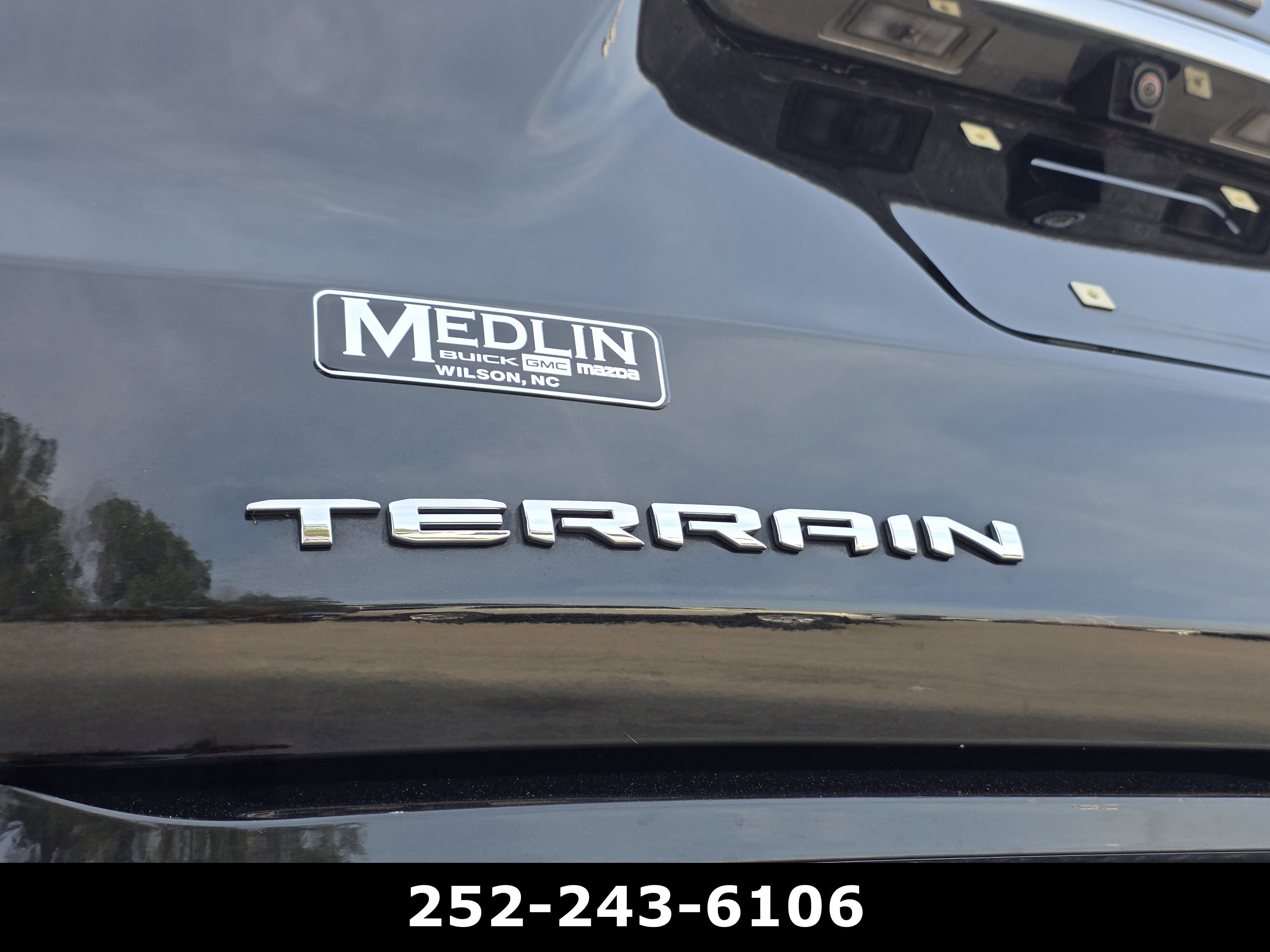 2023 GMC Terrain SLT