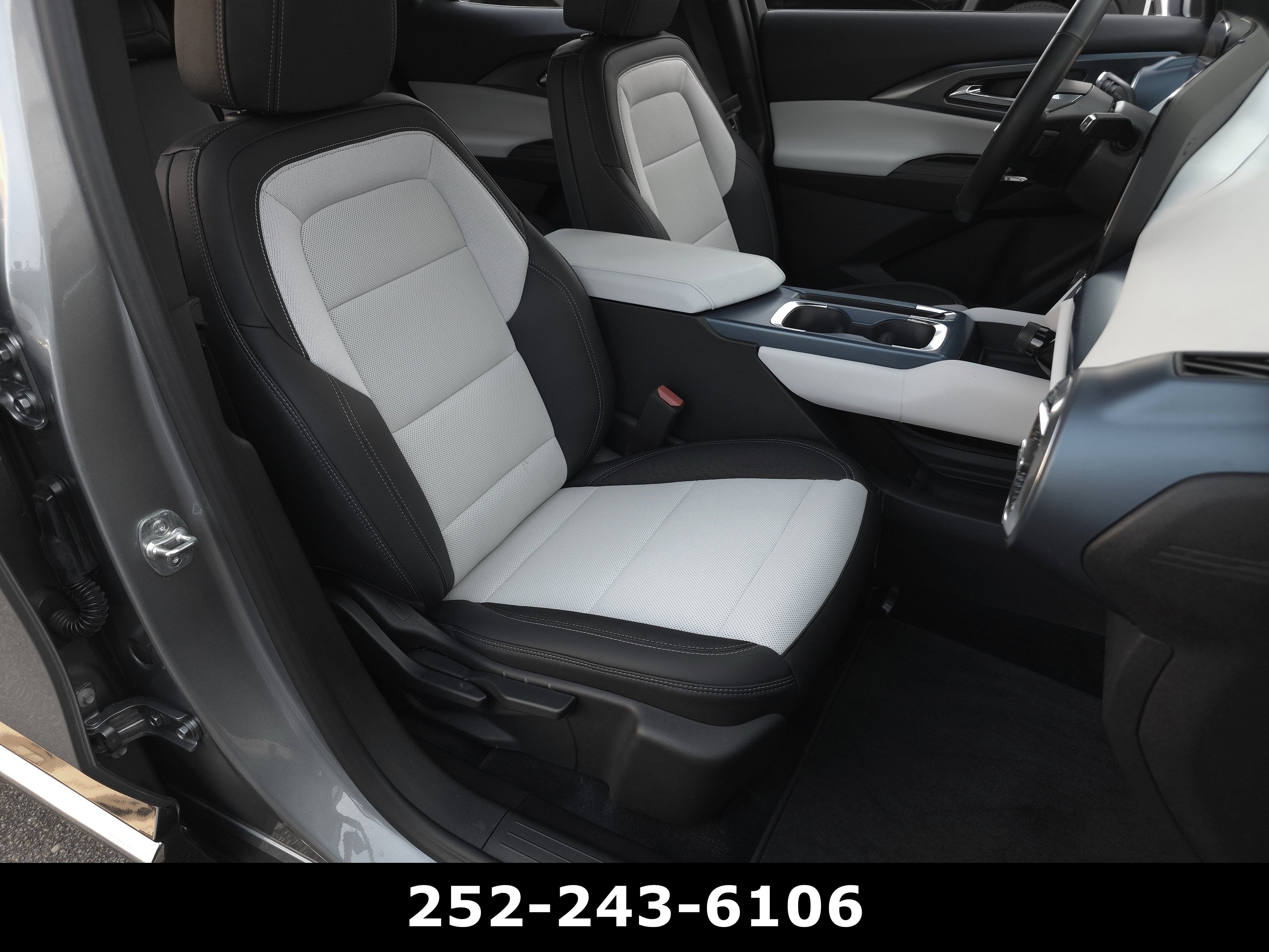 2025 Chevrolet Equinox EV LT