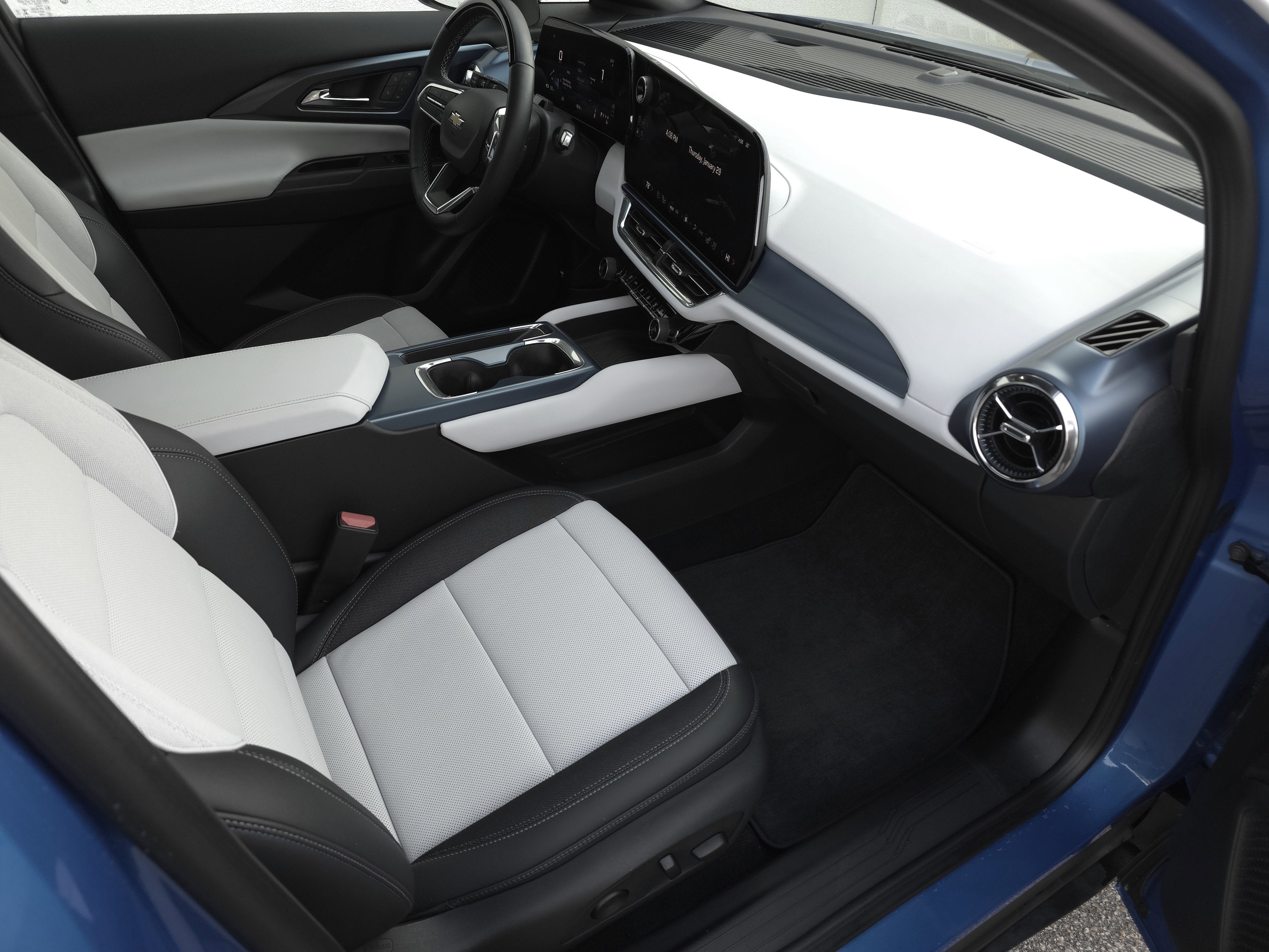 2024 Chevrolet Equinox EV 3LT