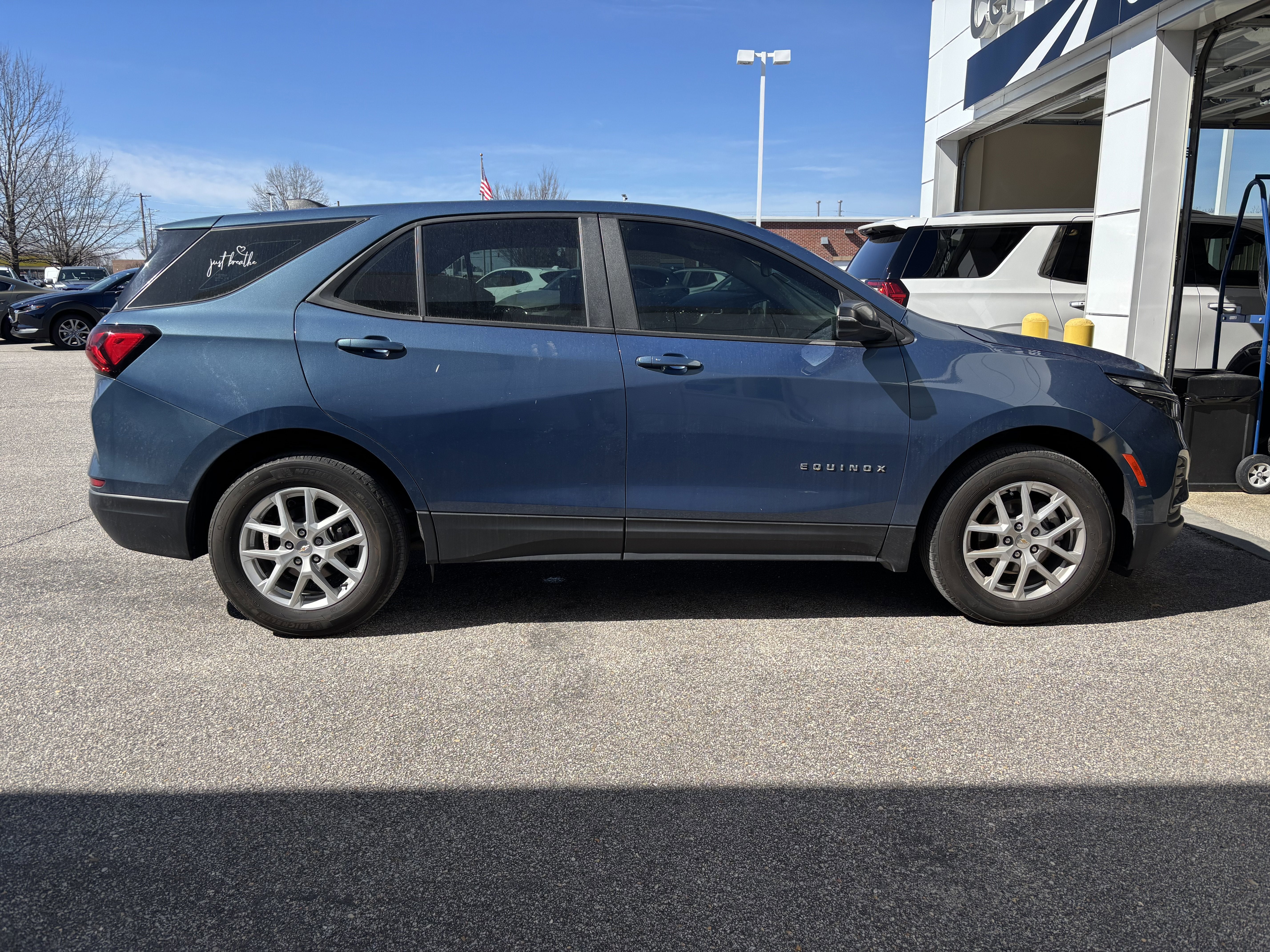 2024 Chevrolet Equinox LS
