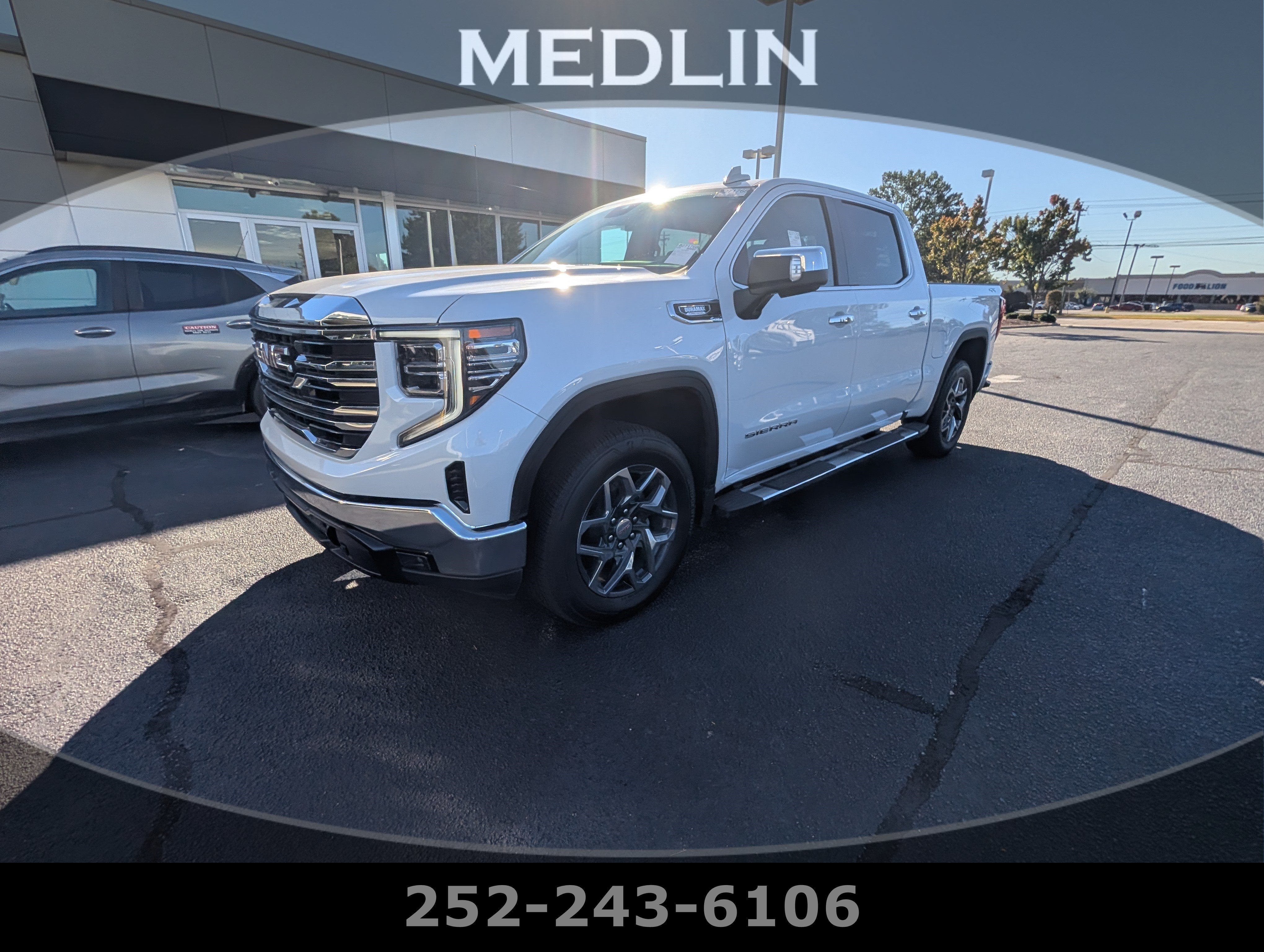 2026 GMC Sierra 1500 SLT