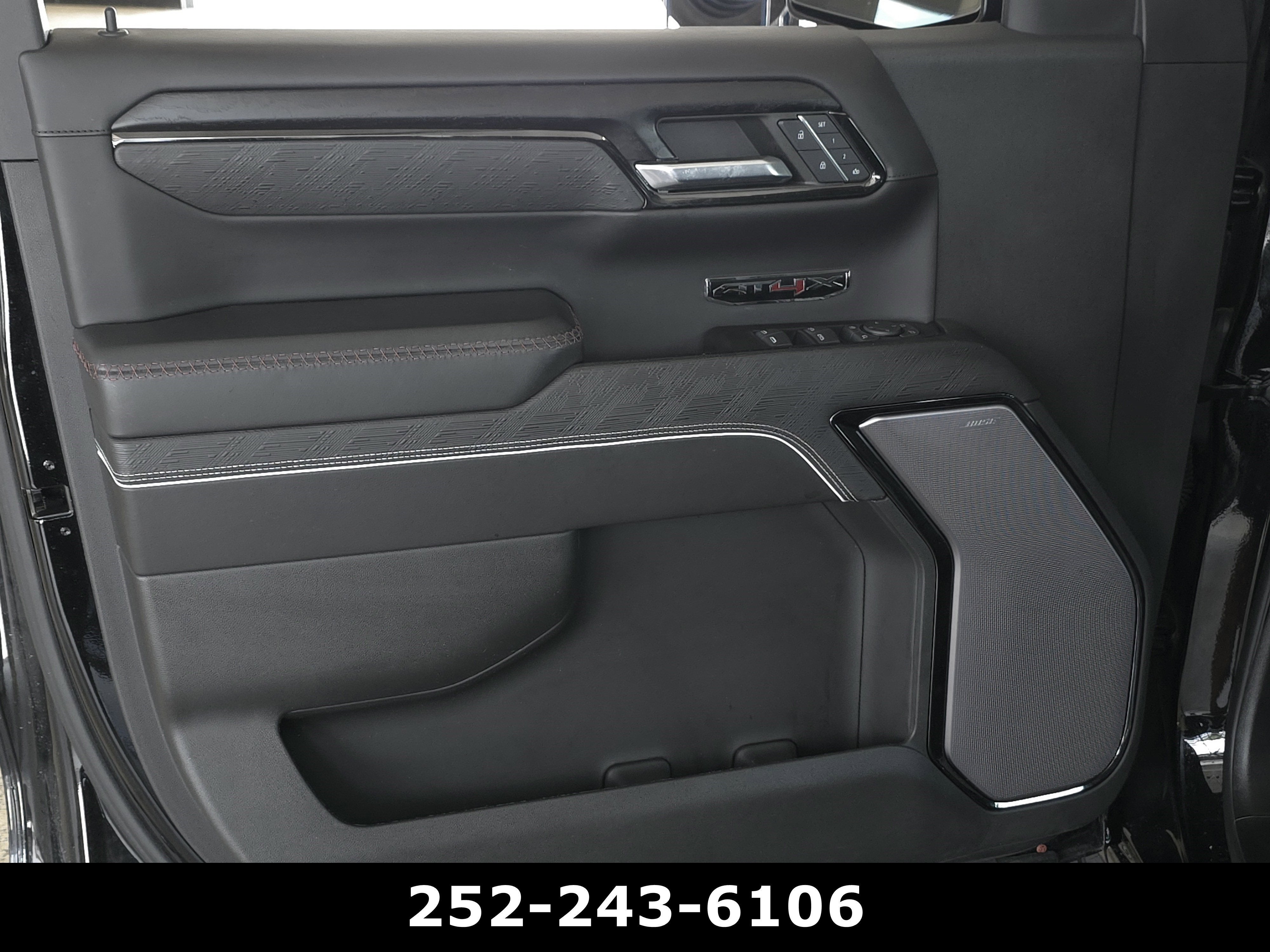 2023 GMC Sierra 1500 AT4X
