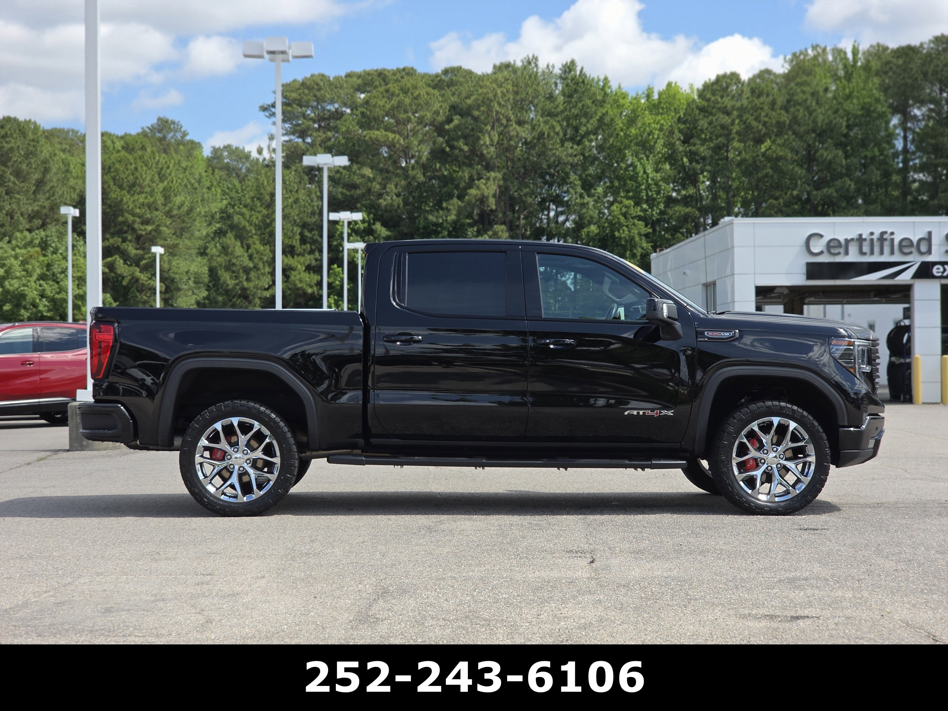 2023 GMC Sierra 1500 AT4X