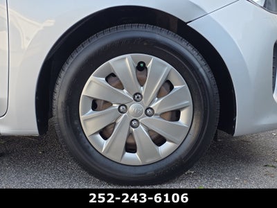 2018 Kia Rio 5-Door LX