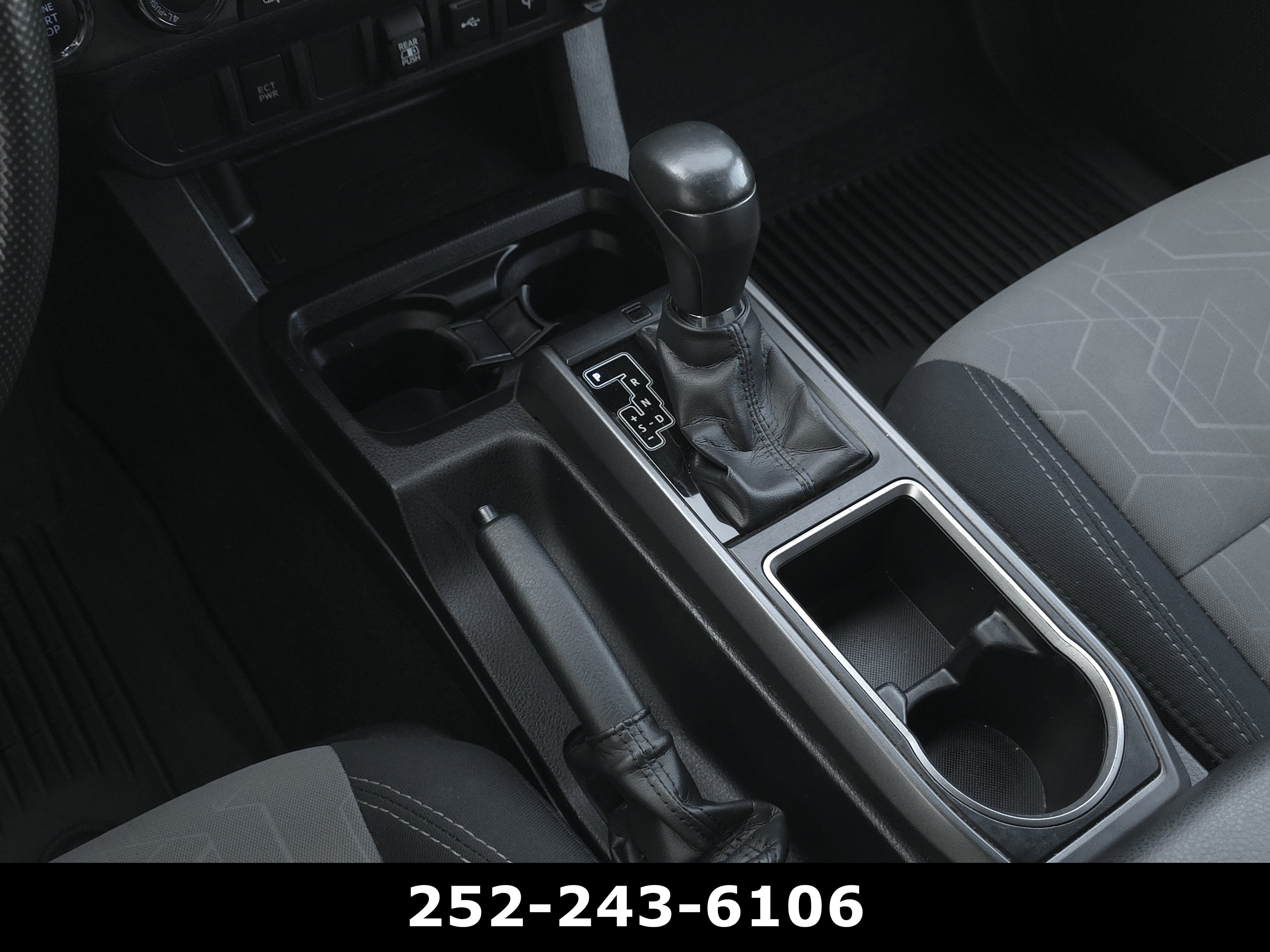 2022 Toyota Tacoma 4WD SR