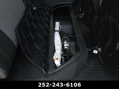 2022 Toyota Tacoma 4WD SR