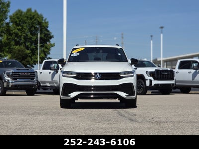 2024 Volkswagen Tiguan SE R-Line Black