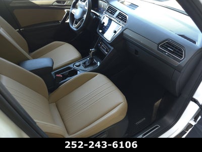2024 Volkswagen Tiguan SE R-Line Black