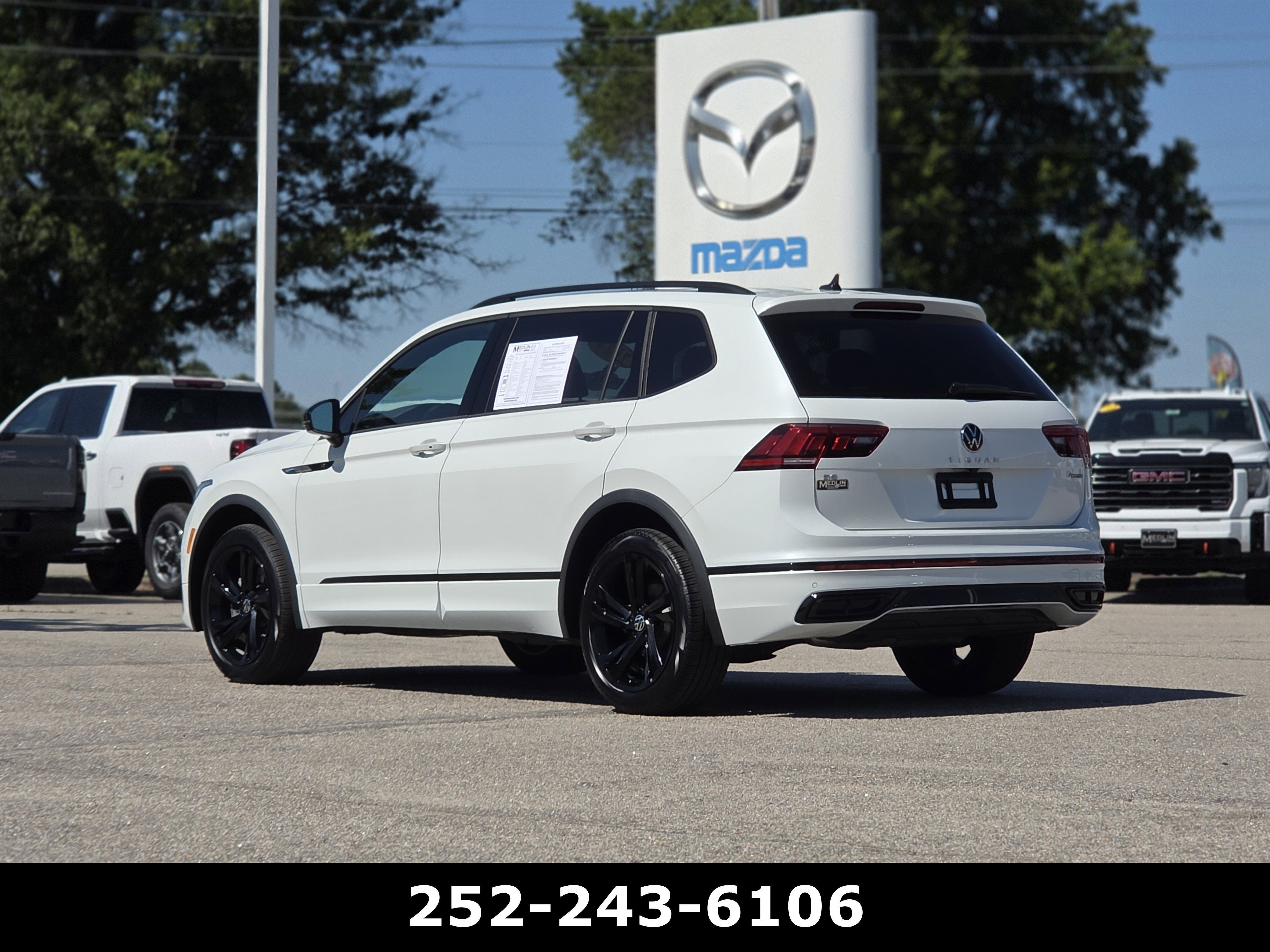 2024 Volkswagen Tiguan SE R-Line Black