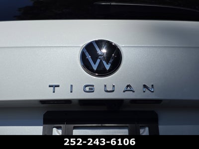 2024 Volkswagen Tiguan SE R-Line Black