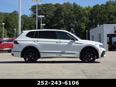 2024 Volkswagen Tiguan SE R-Line Black