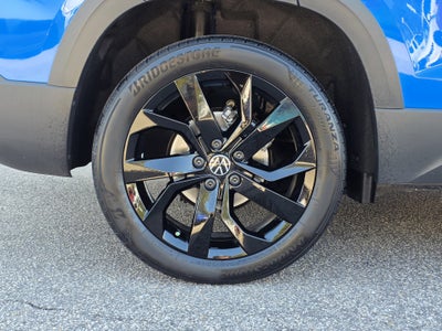 2024 Volkswagen Taos SE