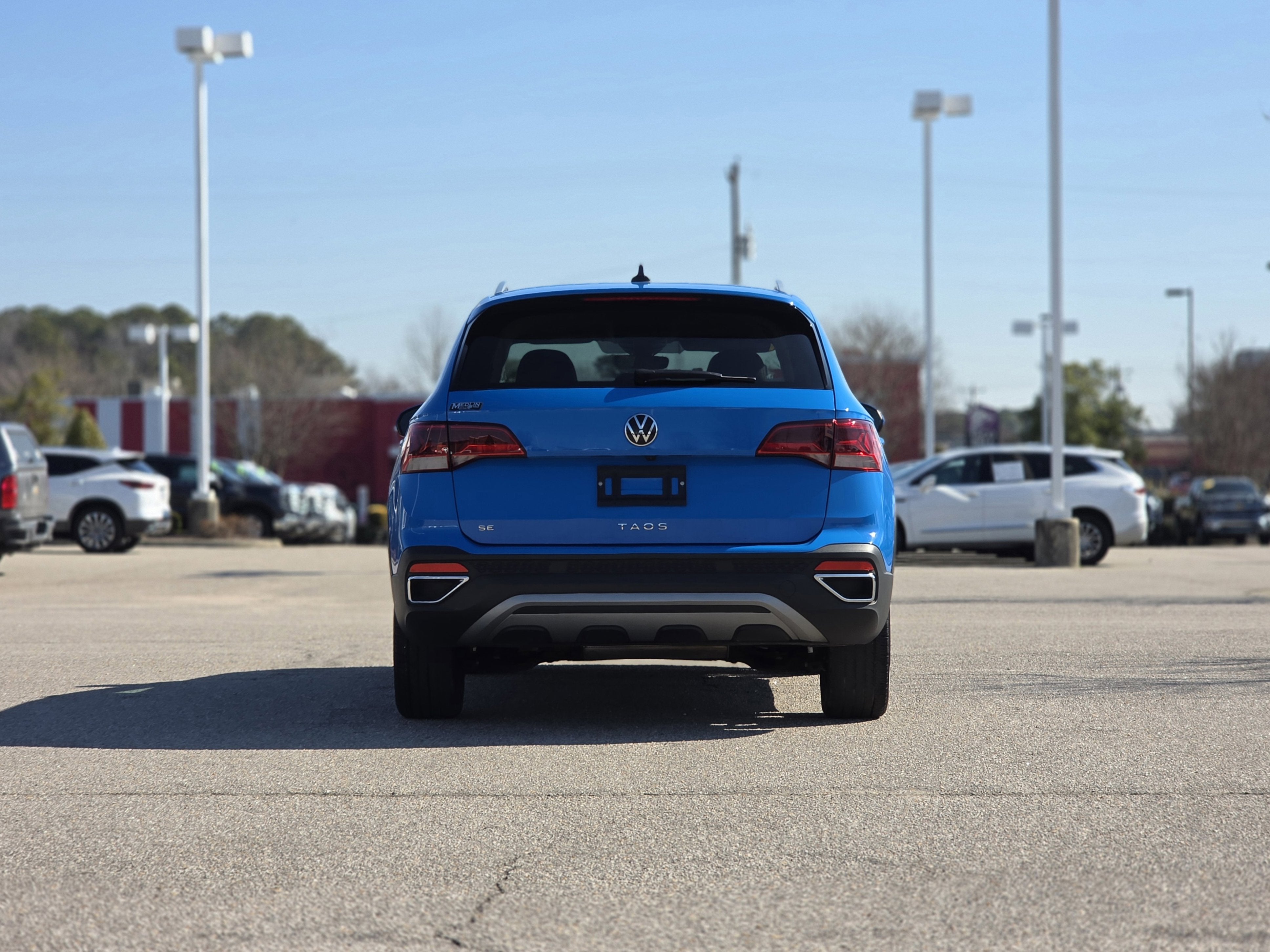 2024 Volkswagen Taos SE