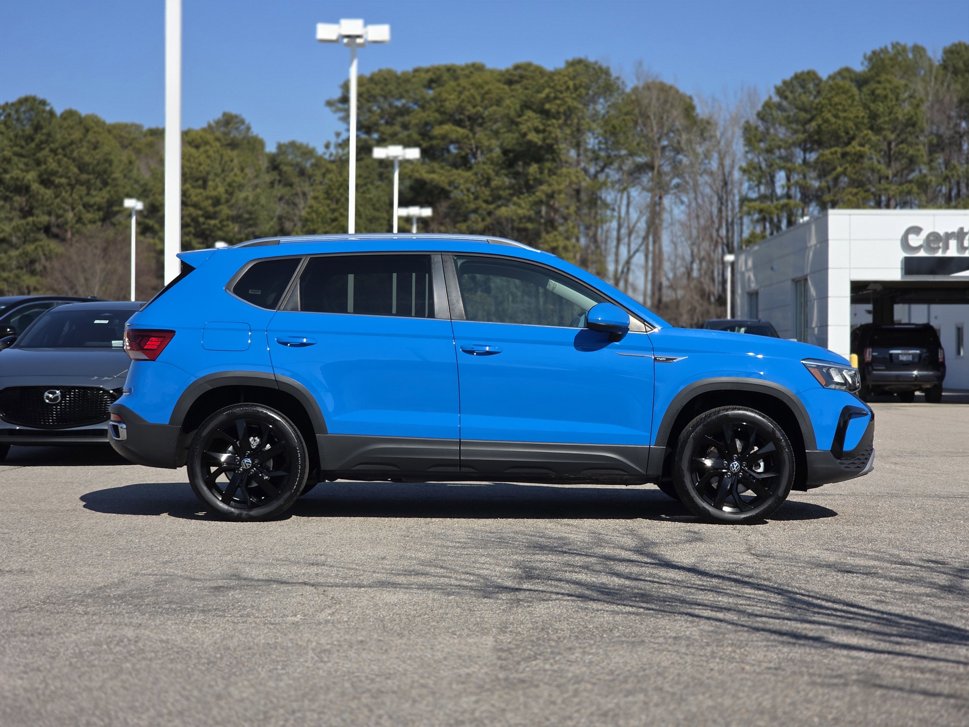 2024 Volkswagen Taos SE