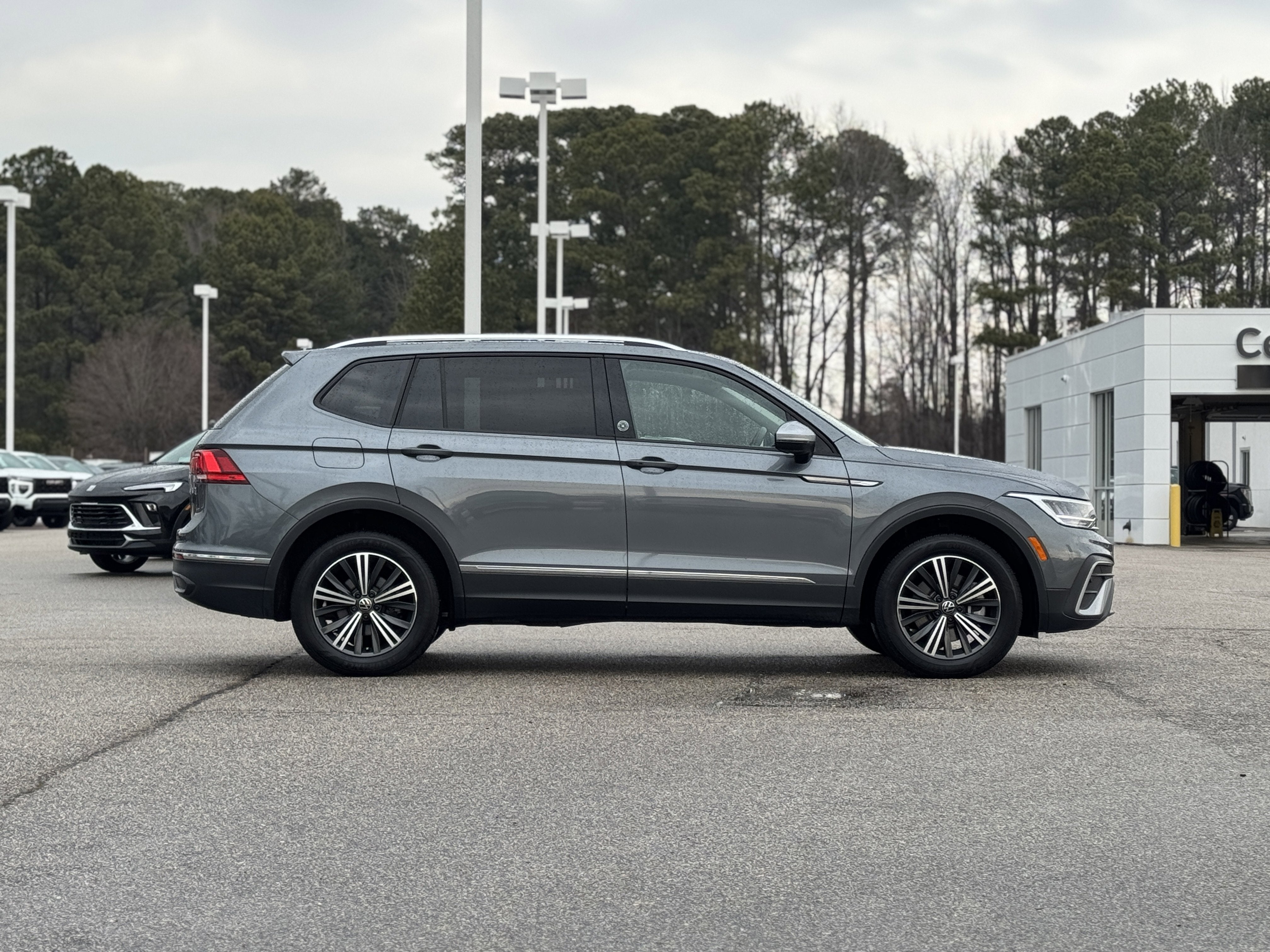 2024 Volkswagen Tiguan Wolfsburg Edition