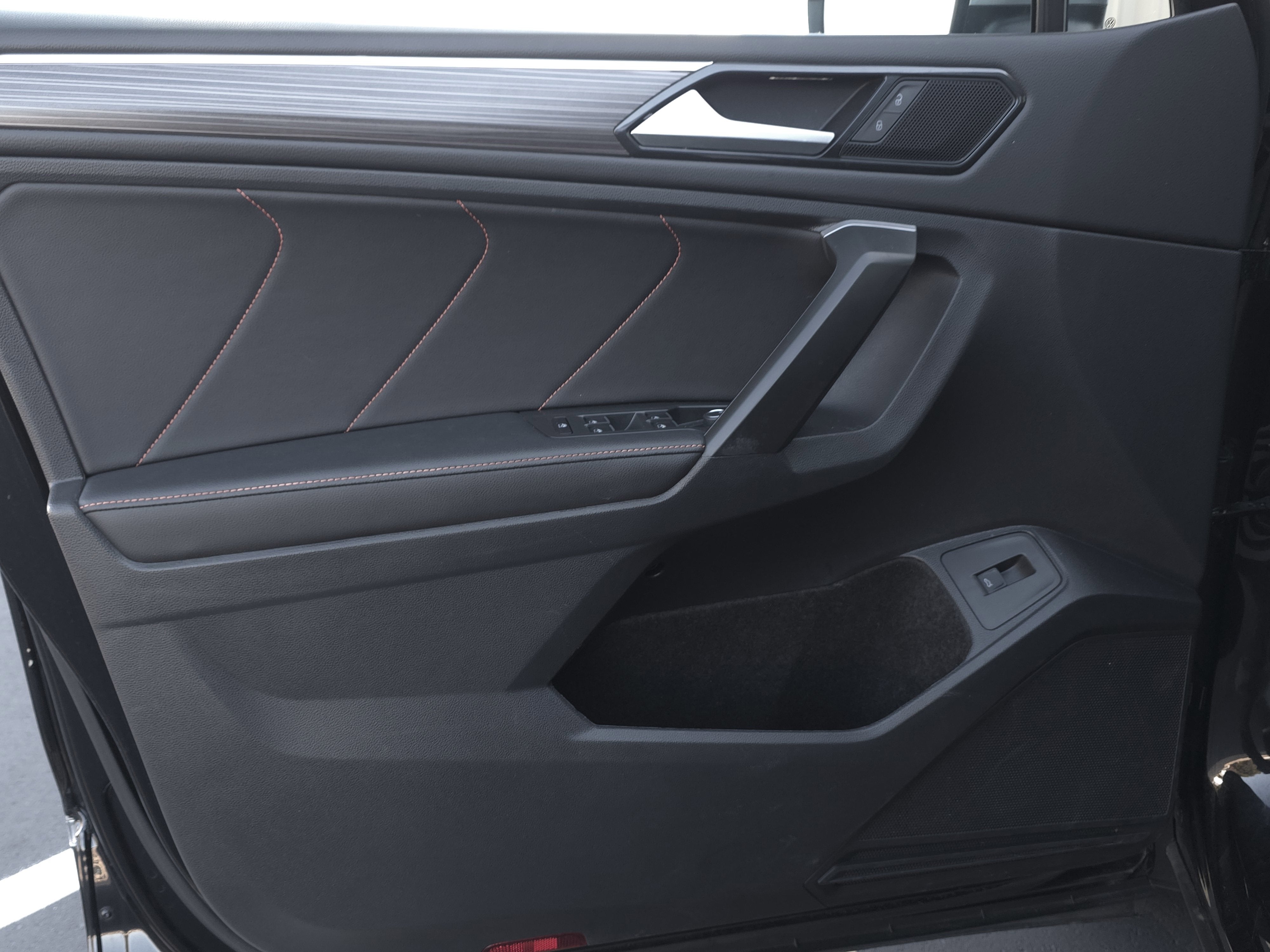 2024 Volkswagen Tiguan Wolfsburg Edition