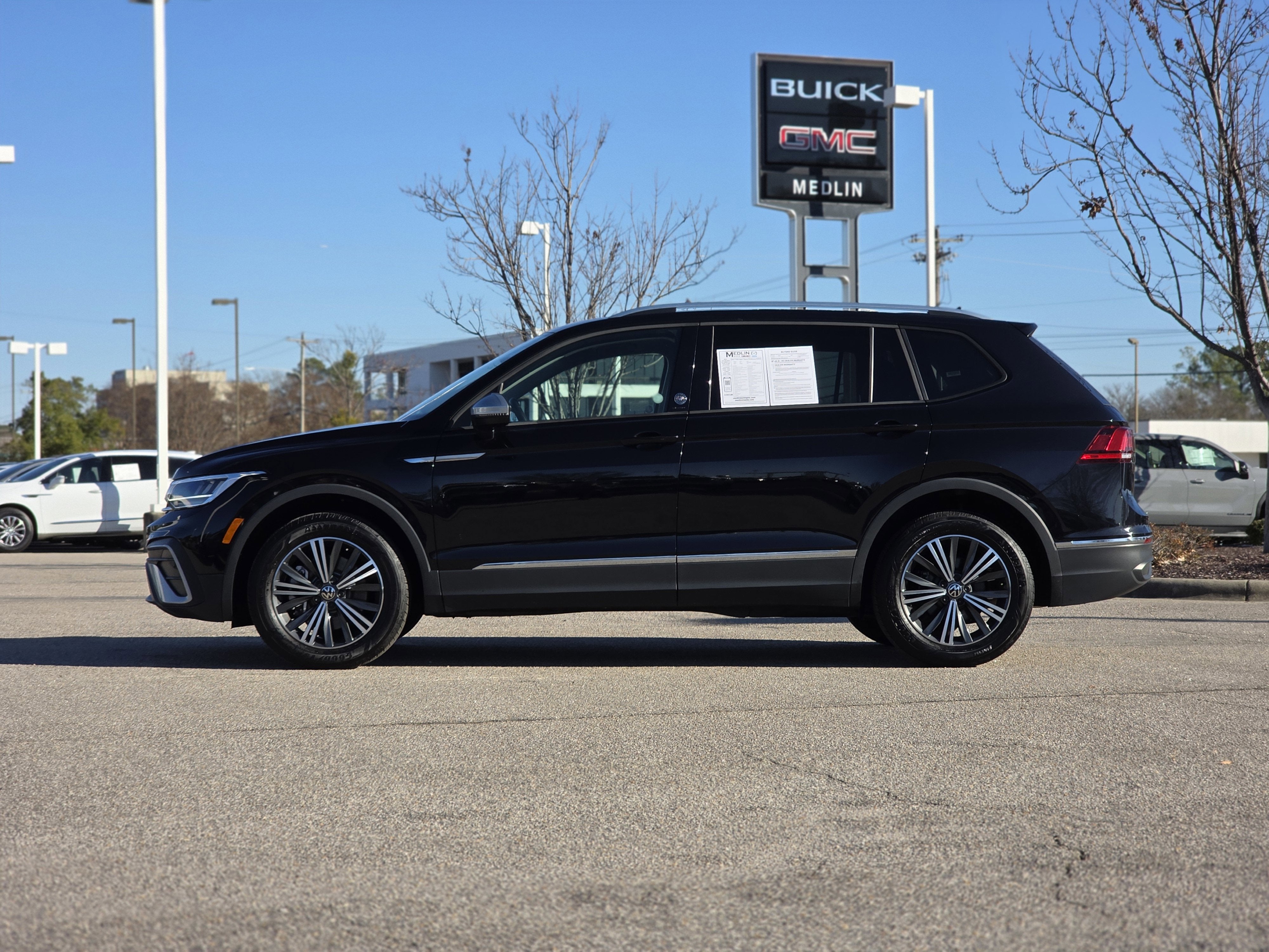 2024 Volkswagen Tiguan Wolfsburg Edition