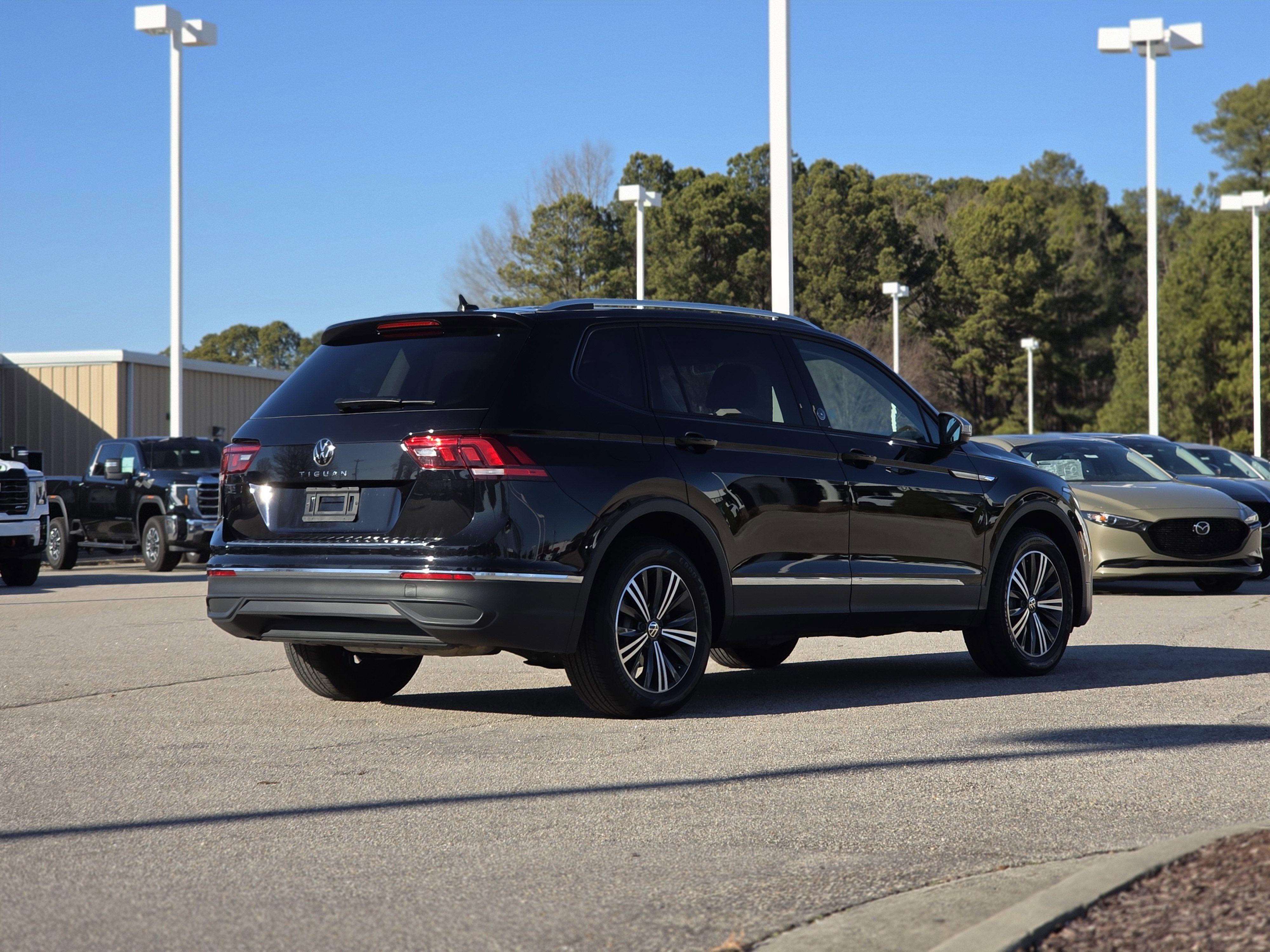 2024 Volkswagen Tiguan Wolfsburg Edition
