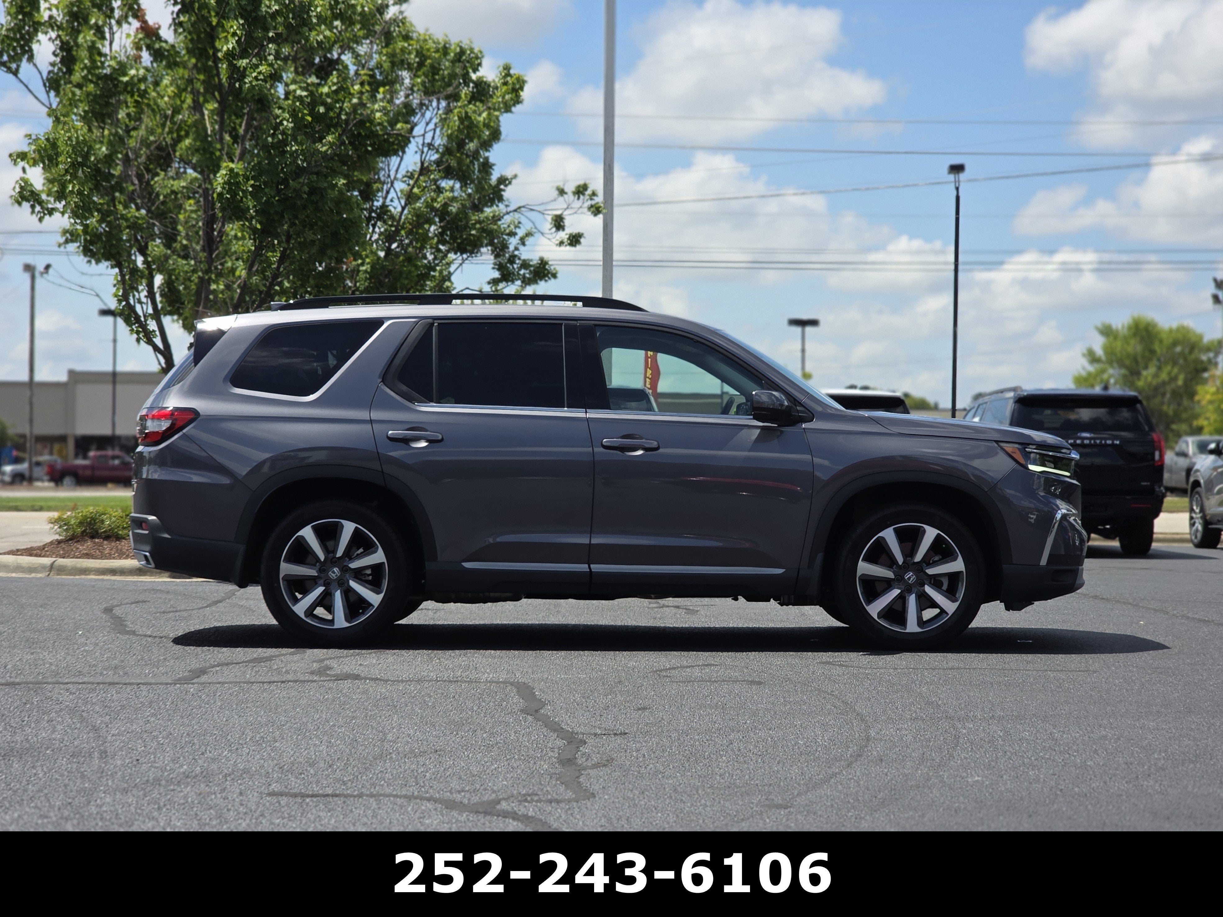 2025 Honda Pilot Touring