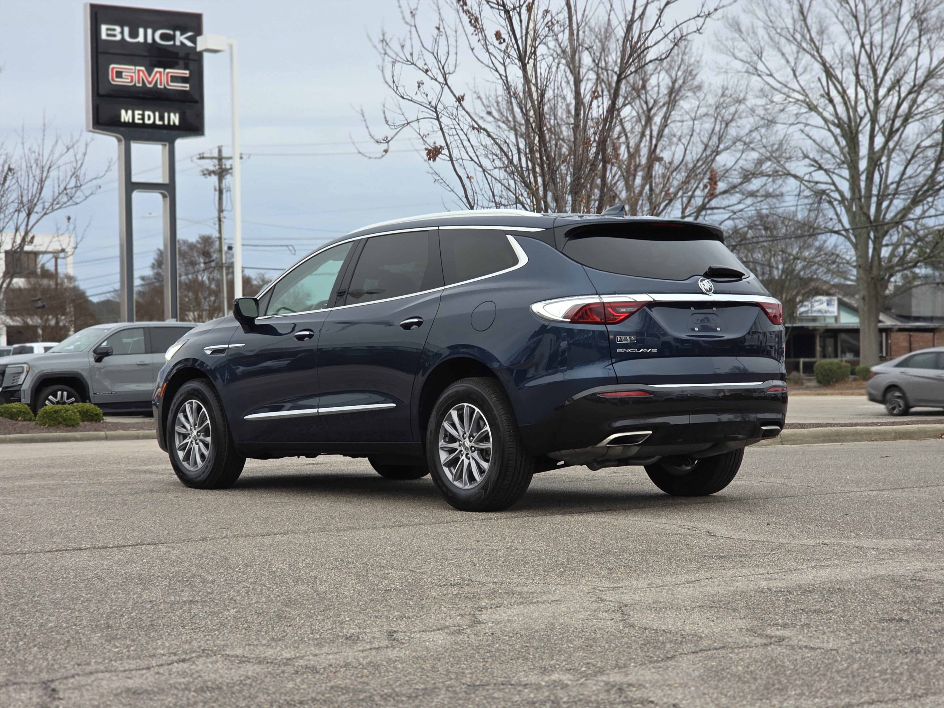 2023 Buick Enclave Essence