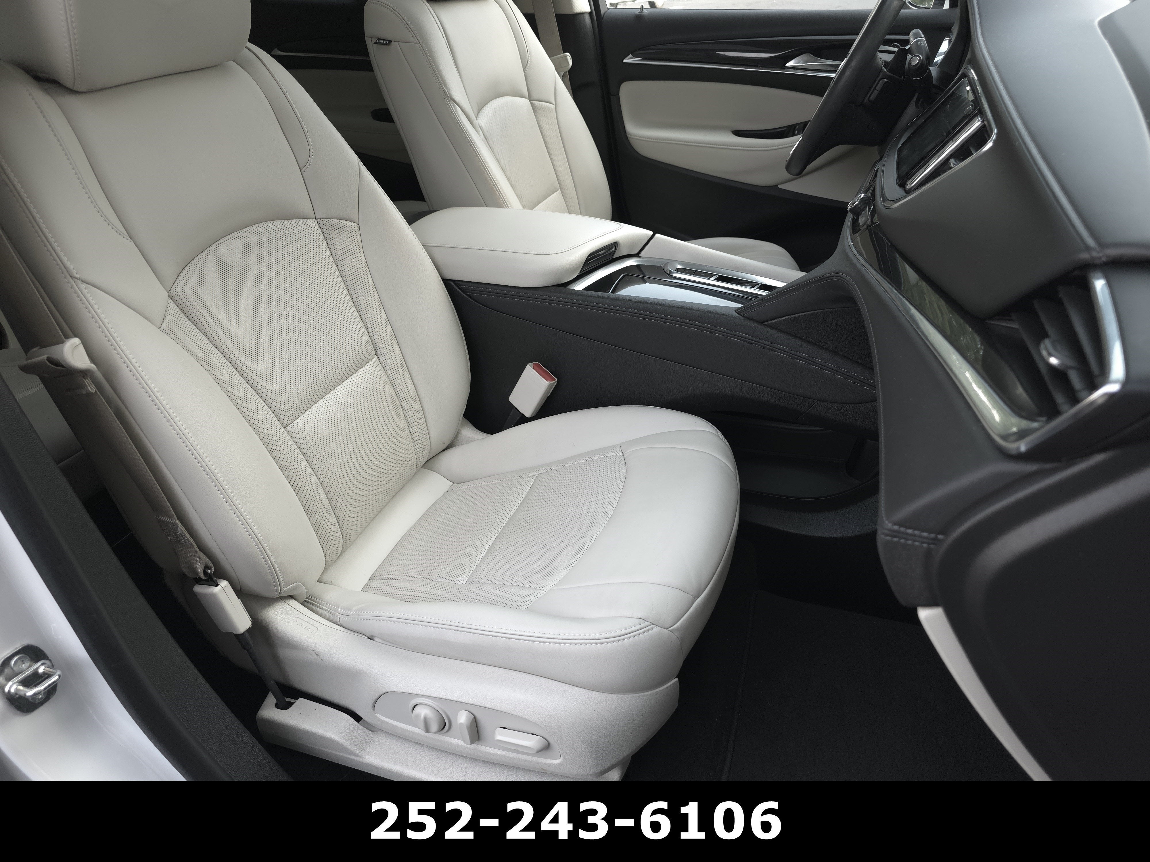 2023 Buick Enclave Essence