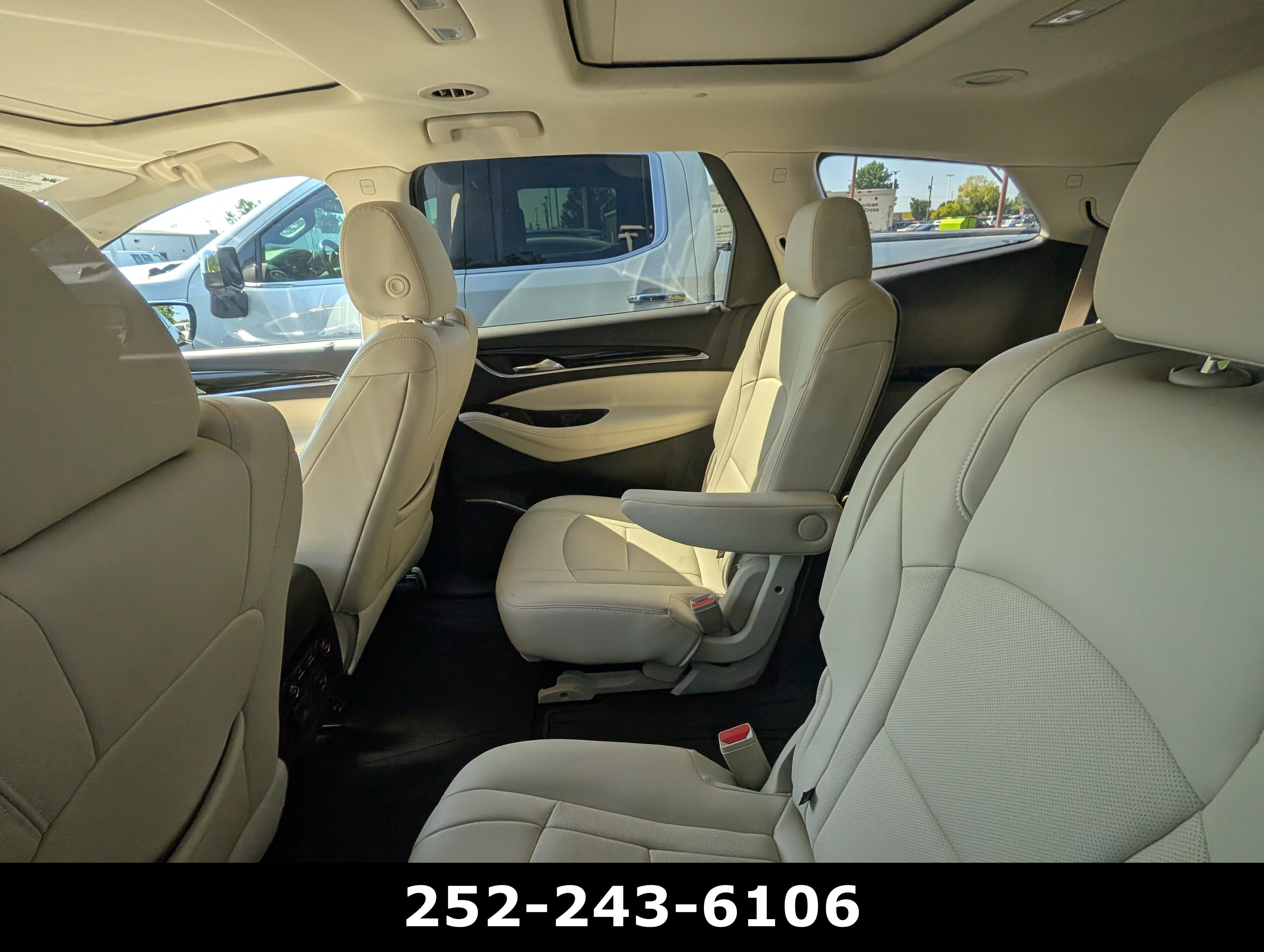2023 Buick Enclave Essence